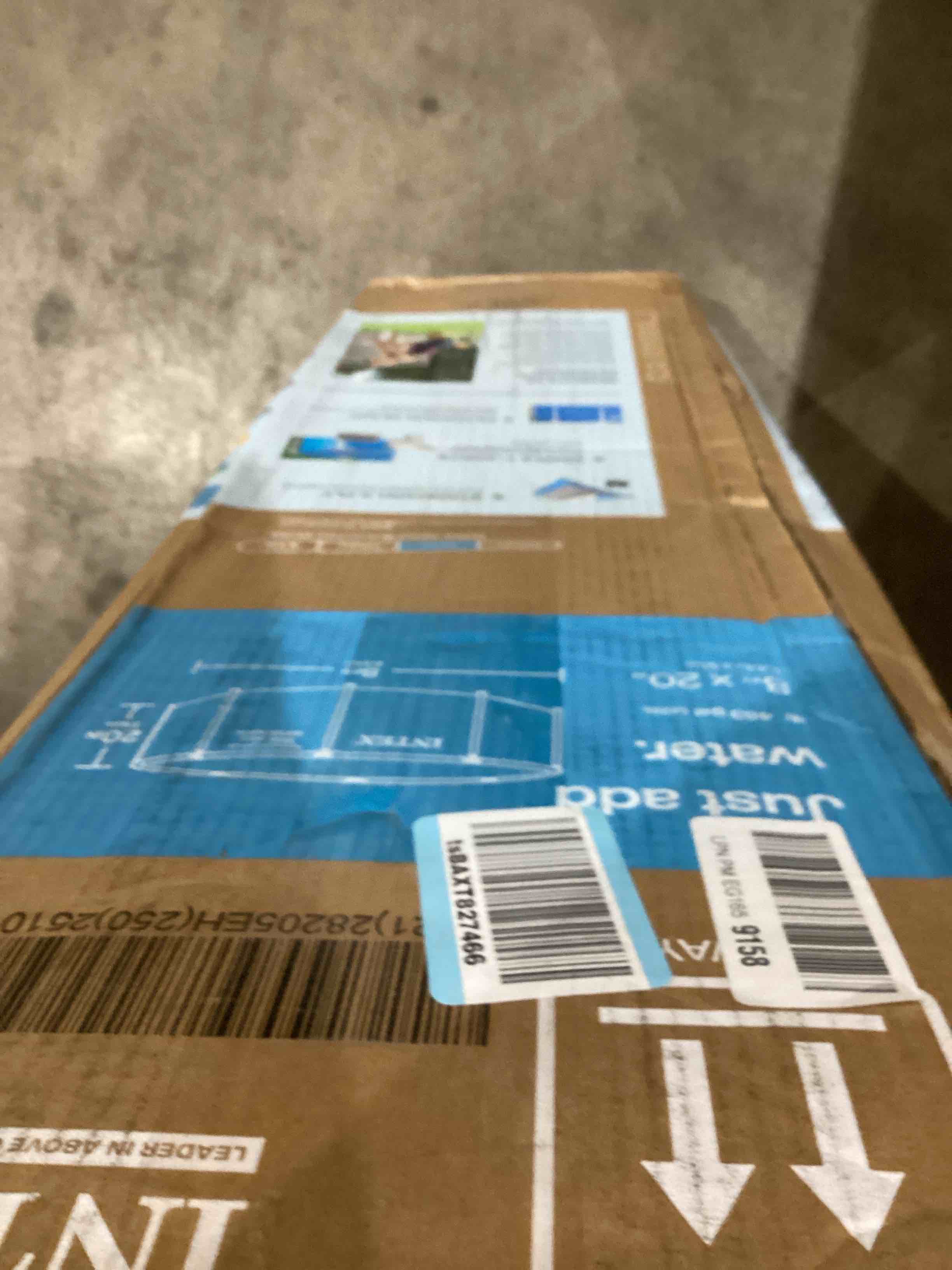https://s3.amazonaws.com/lotting-images-prod/bidfta/GRA1990748_1753973782704.jpeg