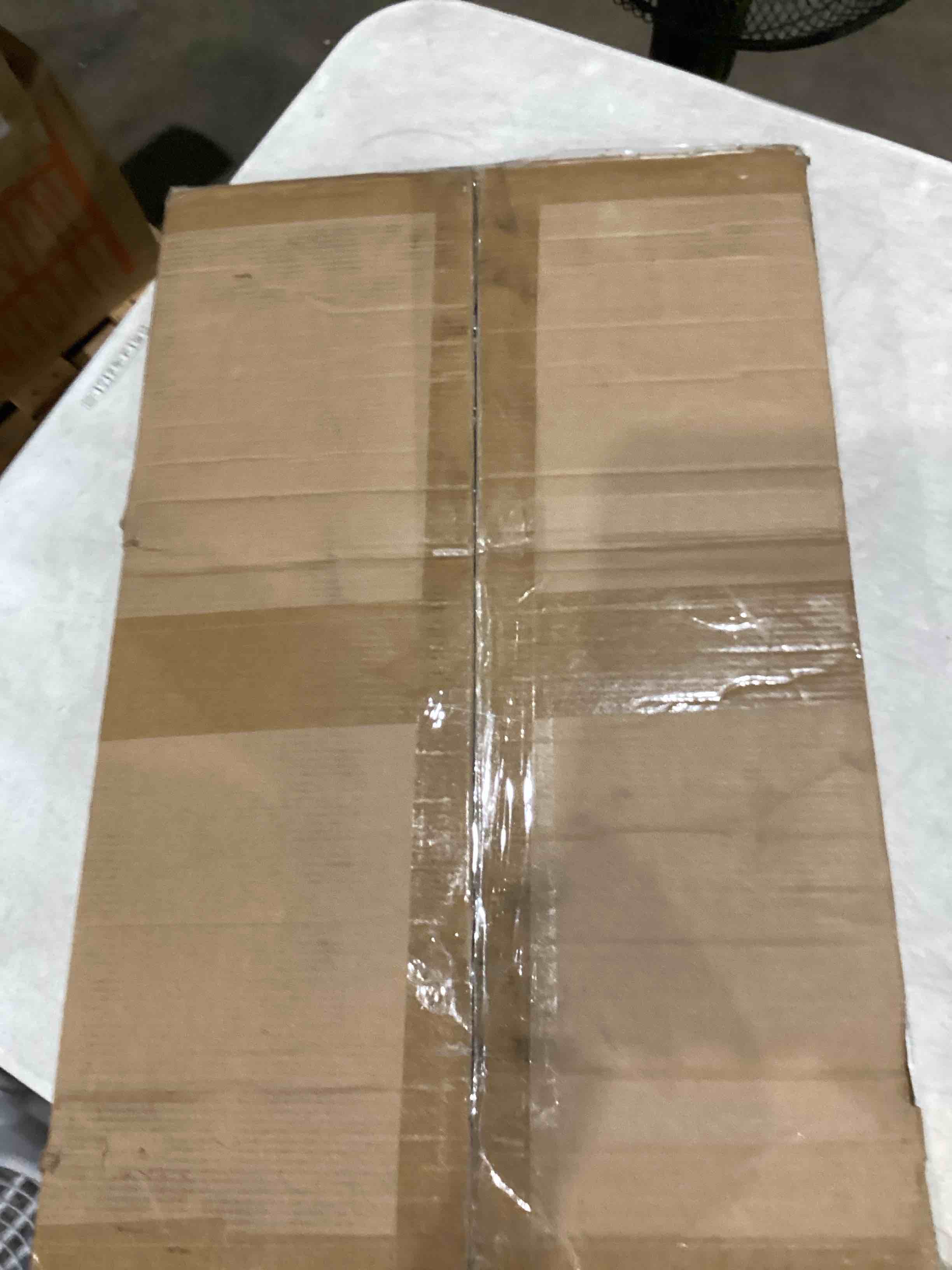 https://s3.amazonaws.com/lotting-images-prod/bidfta/GRA1990778_1753980913773.jpeg