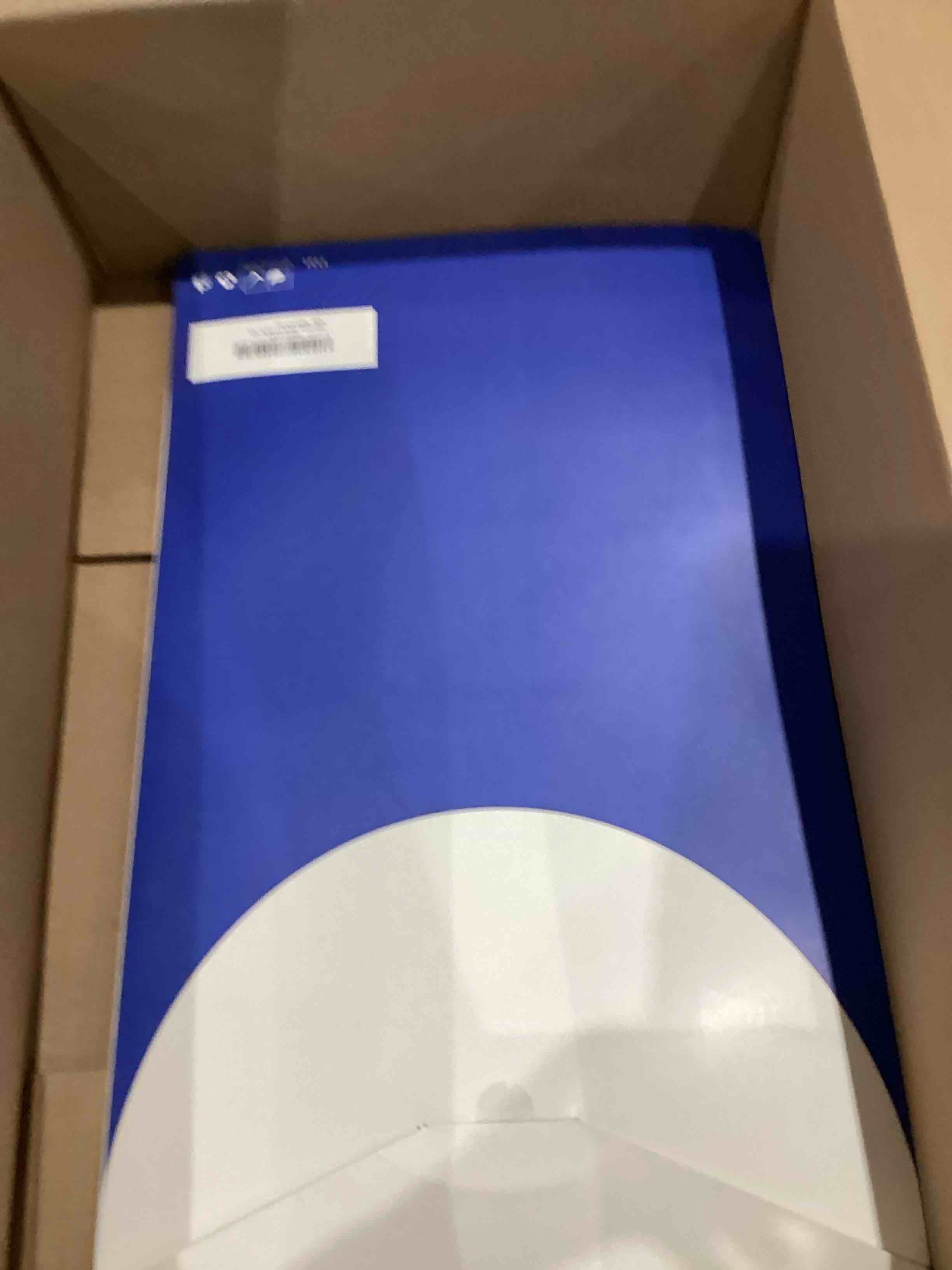 https://s3.amazonaws.com/lotting-images-prod/bidfta/GRA1990786_1753982061706.jpeg