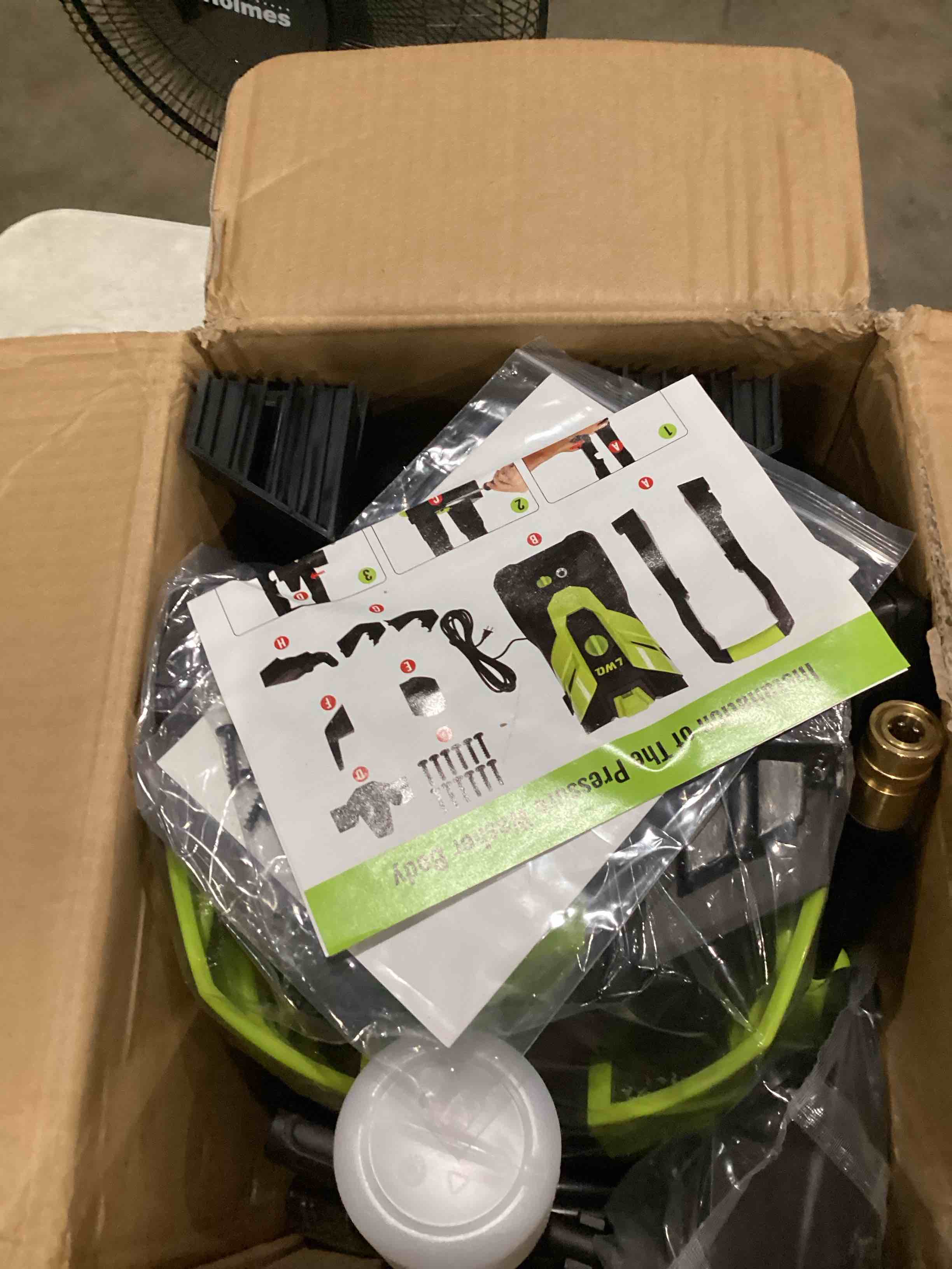 https://s3.amazonaws.com/lotting-images-prod/bidfta/GRA1990803_1753987415235.jpeg