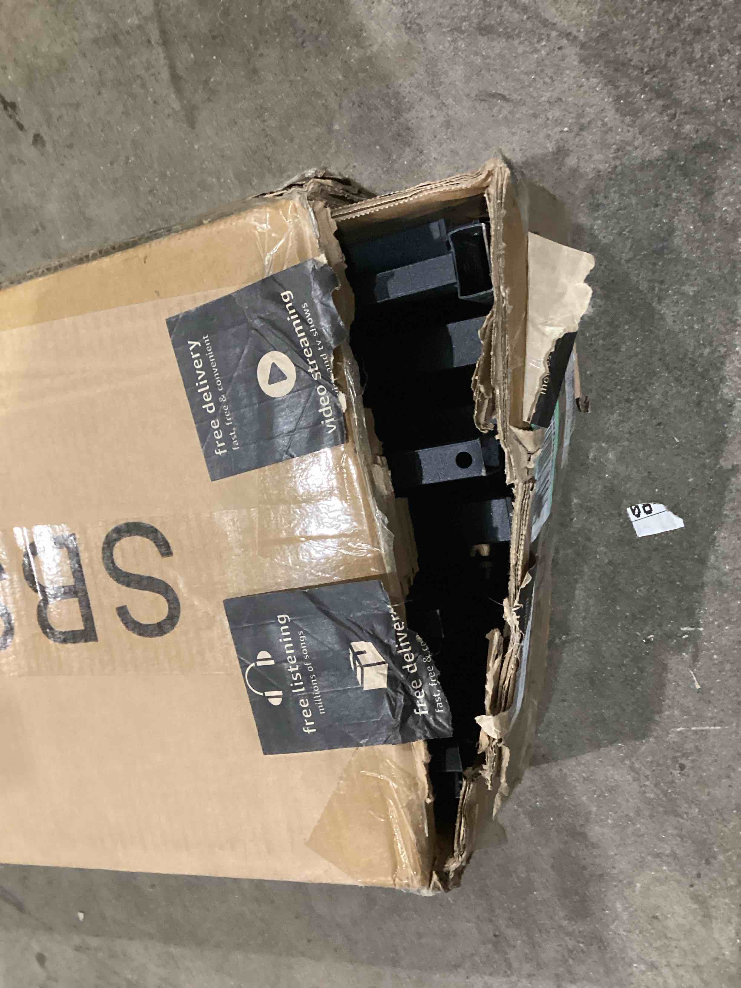 https://s3.amazonaws.com/lotting-images-prod/bidfta/GRA1990805_1753987681900.jpeg