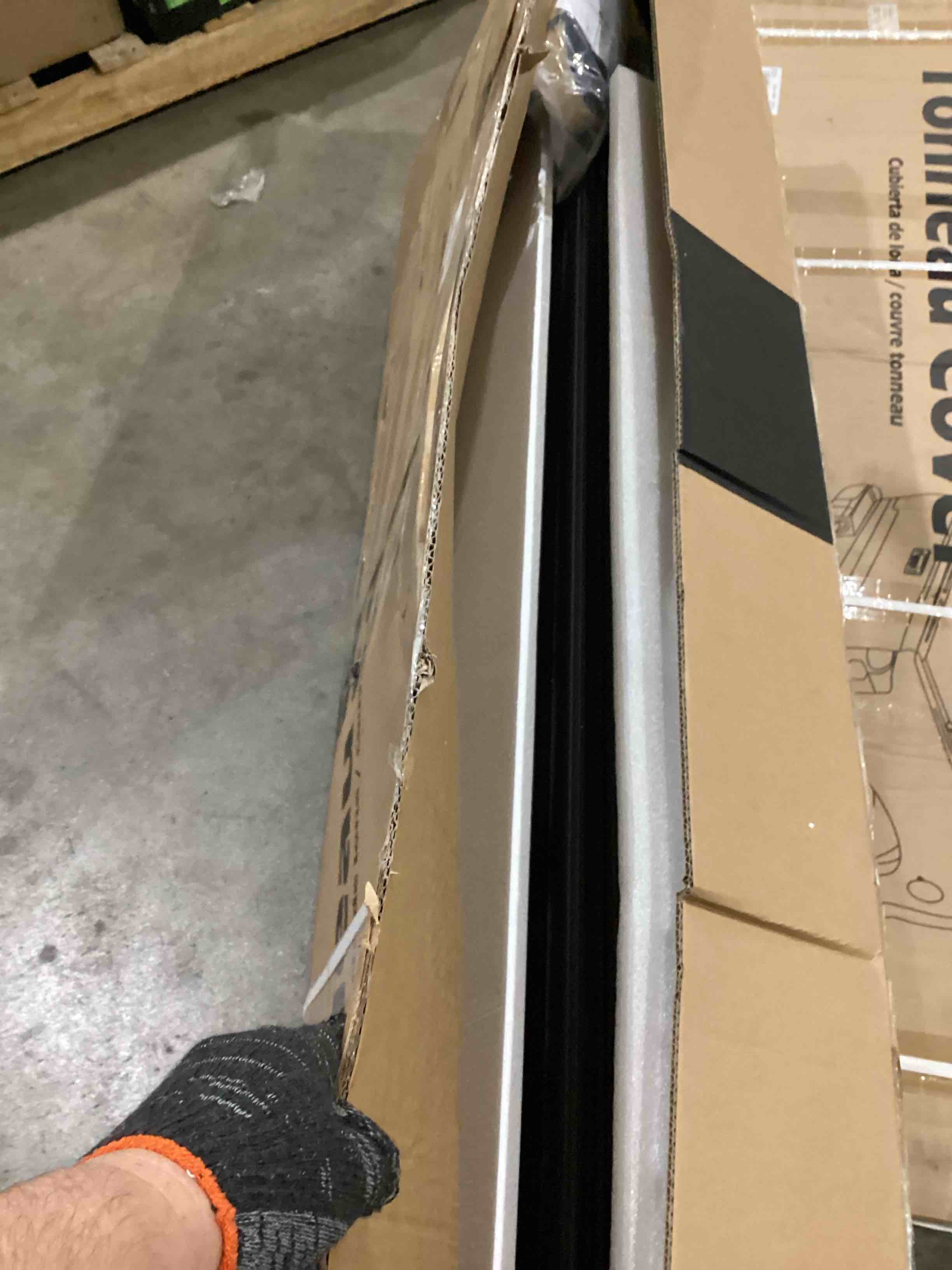 https://s3.amazonaws.com/lotting-images-prod/bidfta/GRA1990827_1754050401559.jpeg