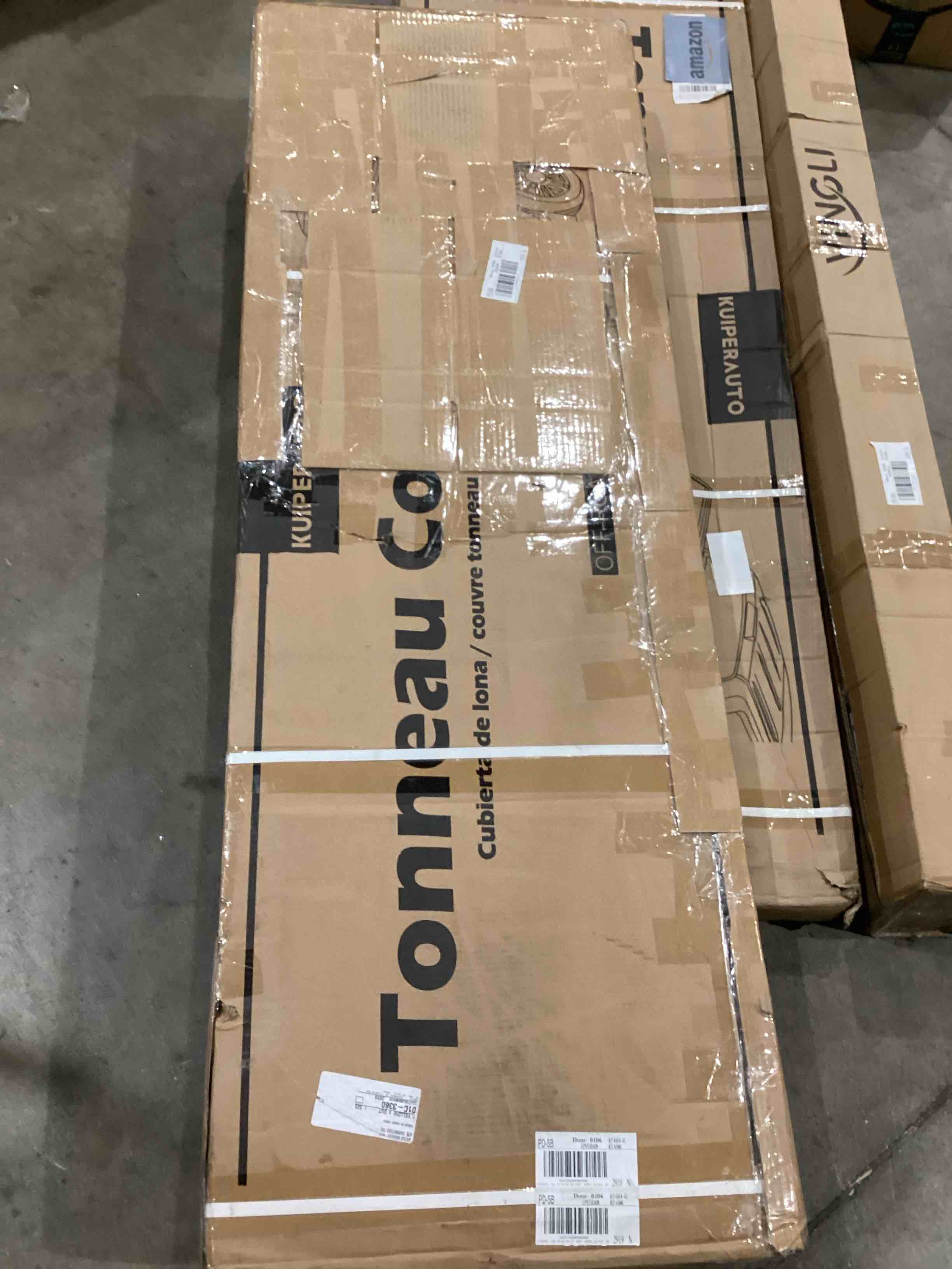 https://s3.amazonaws.com/lotting-images-prod/bidfta/GRA1990827_1754050451311.jpeg