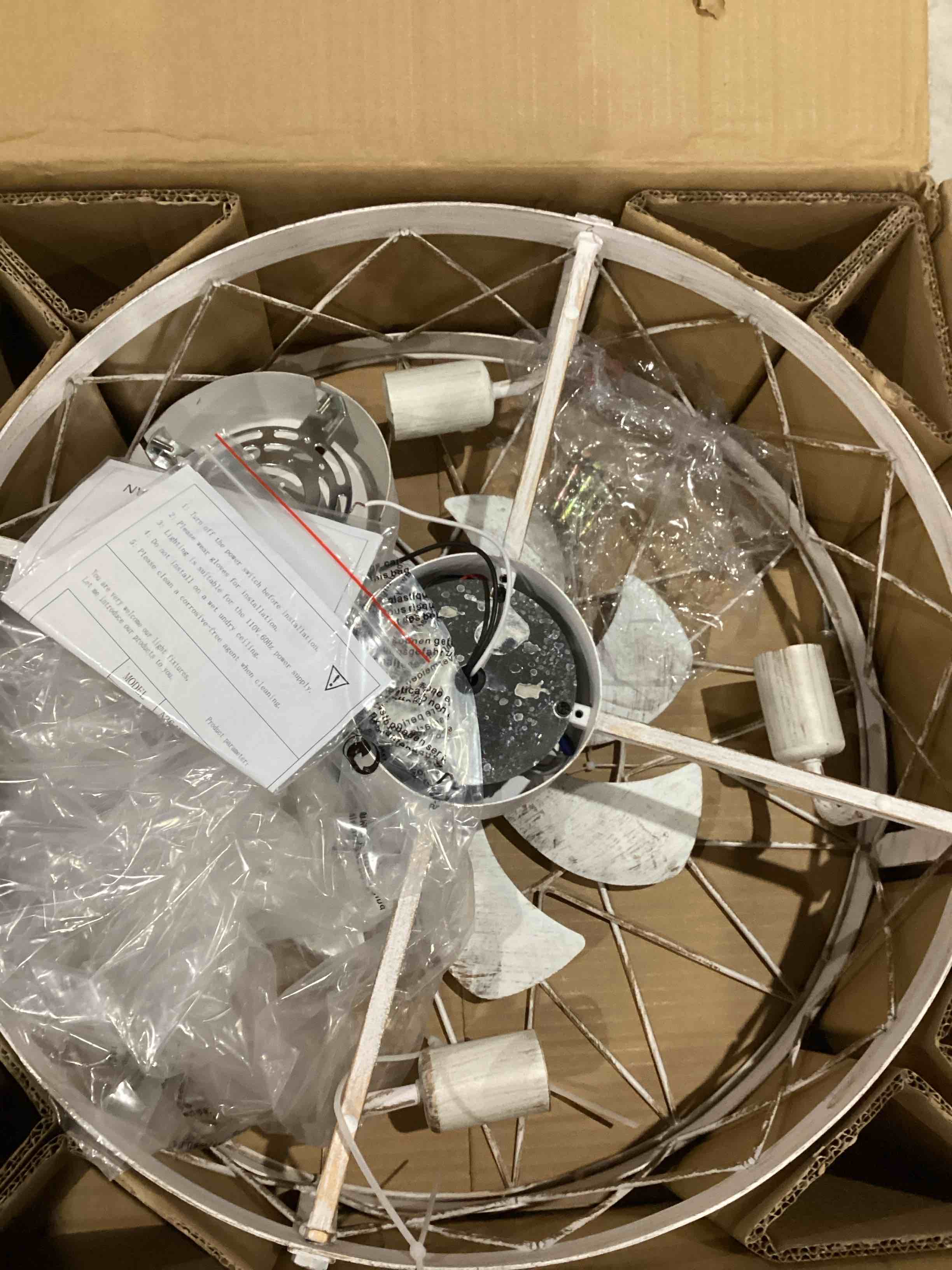 https://s3.amazonaws.com/lotting-images-prod/bidfta/GRA1990882_1754070164583.jpeg