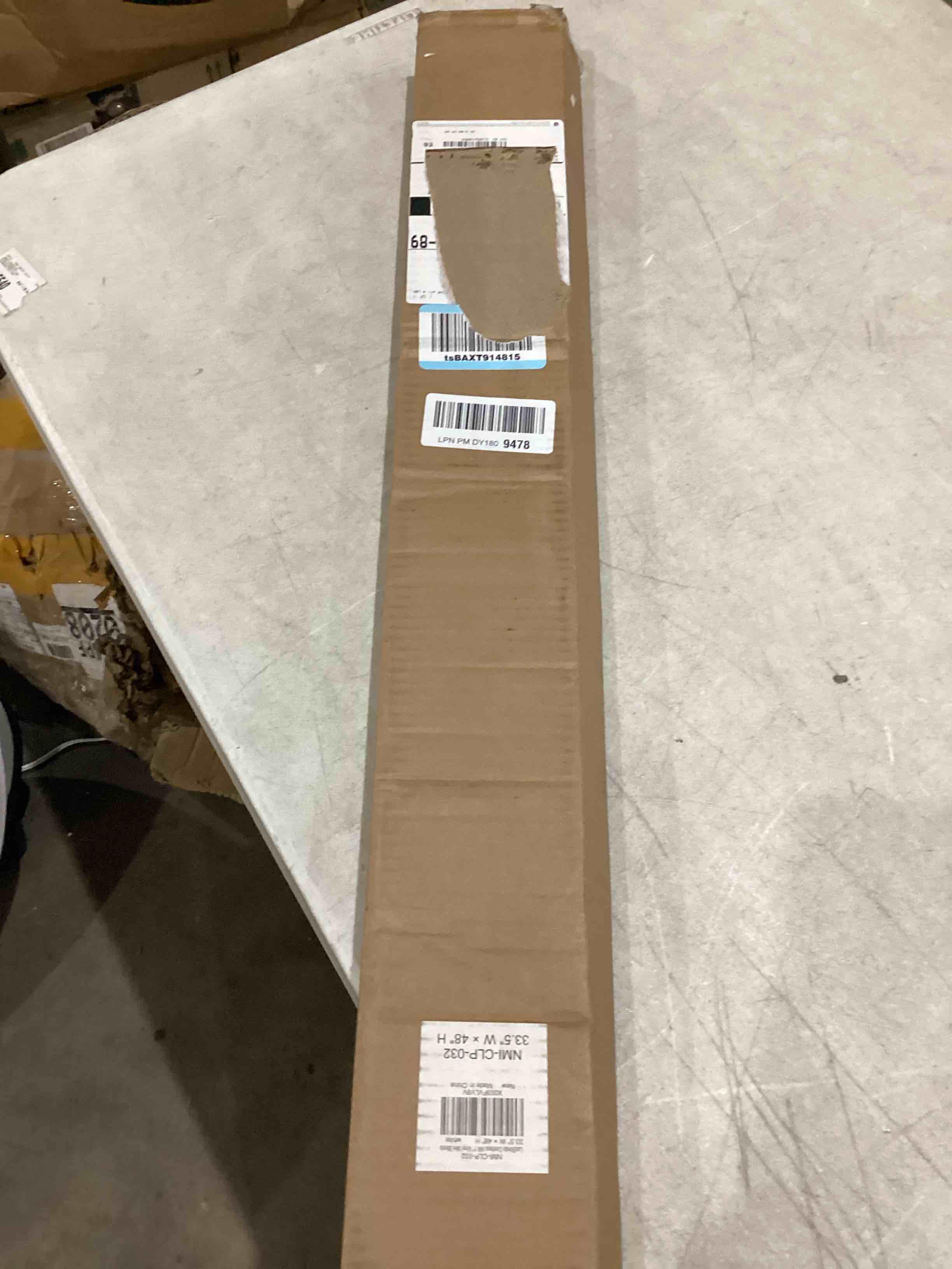 https://s3.amazonaws.com/lotting-images-prod/bidfta/GRA1990895_1754075364381.jpeg
