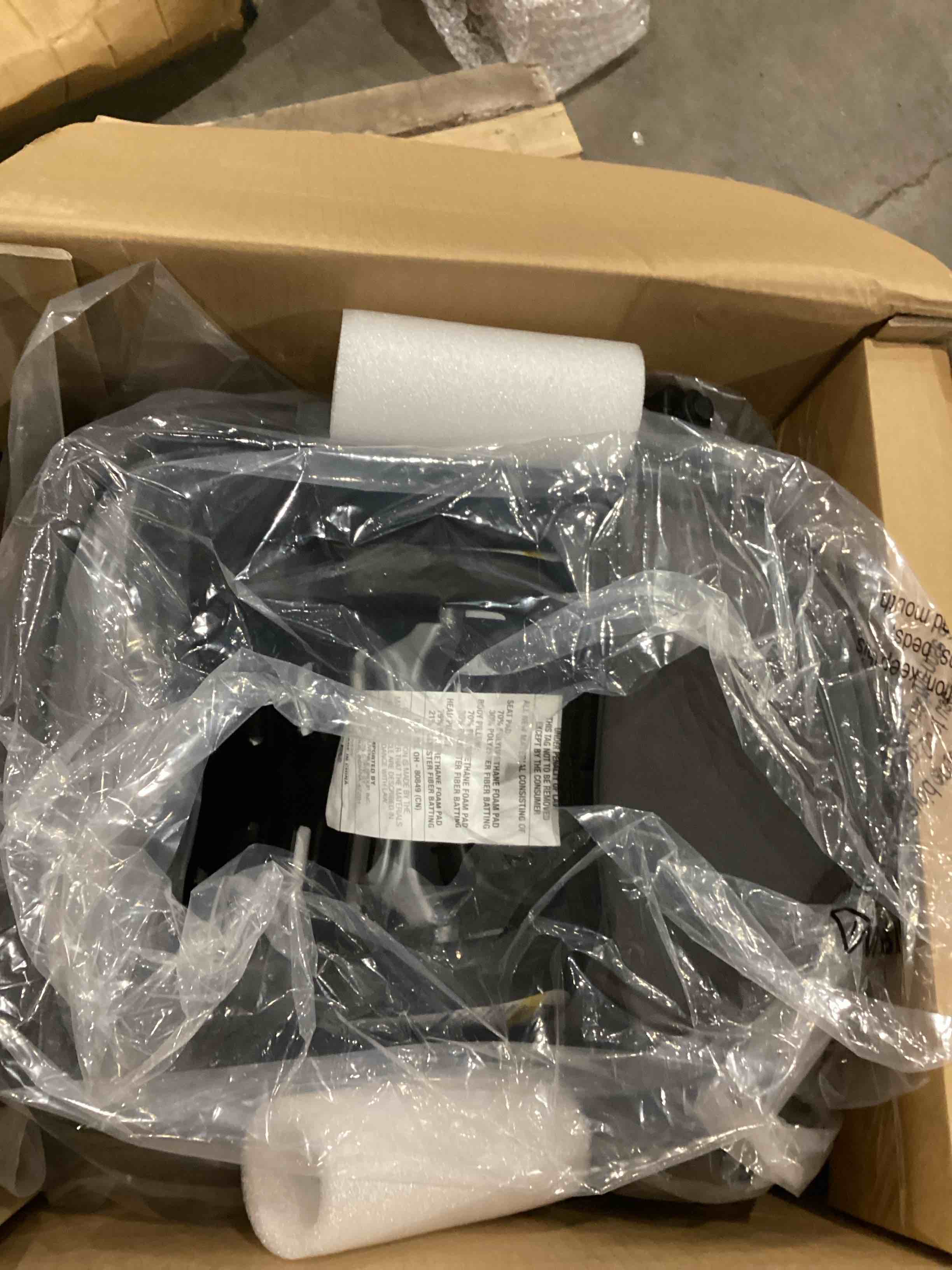 https://s3.amazonaws.com/lotting-images-prod/bidfta/GRA1990913_1754307482109.jpeg