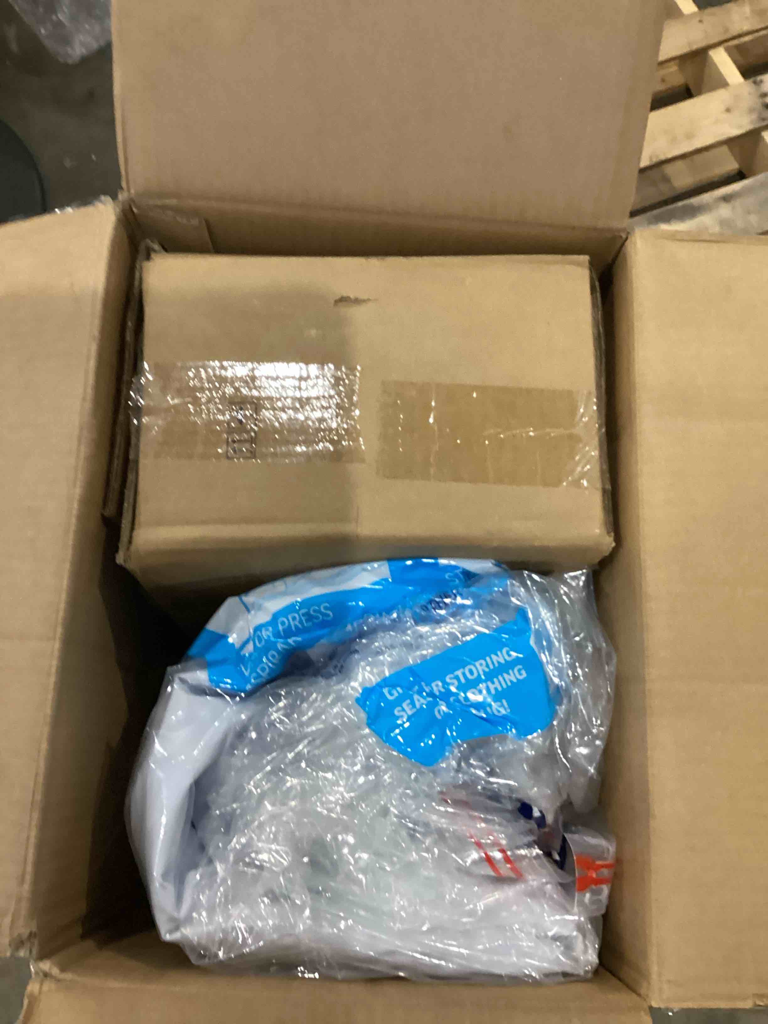 https://s3.amazonaws.com/lotting-images-prod/bidfta/GRA1990920_1754309823910.jpeg