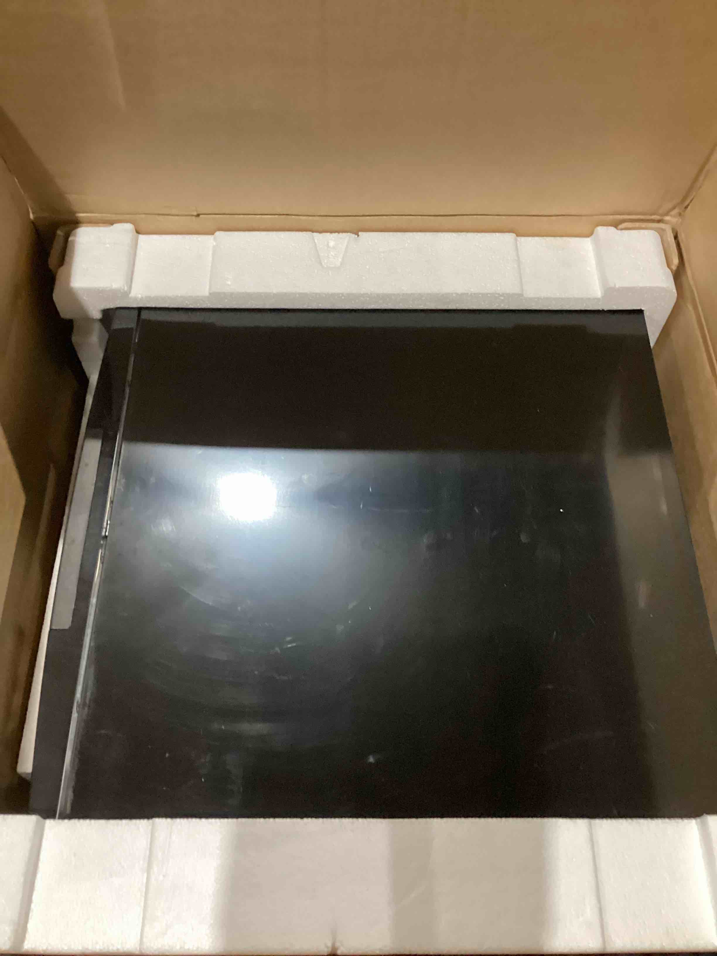 https://s3.amazonaws.com/lotting-images-prod/bidfta/GRA1990922_1754310274826.jpeg