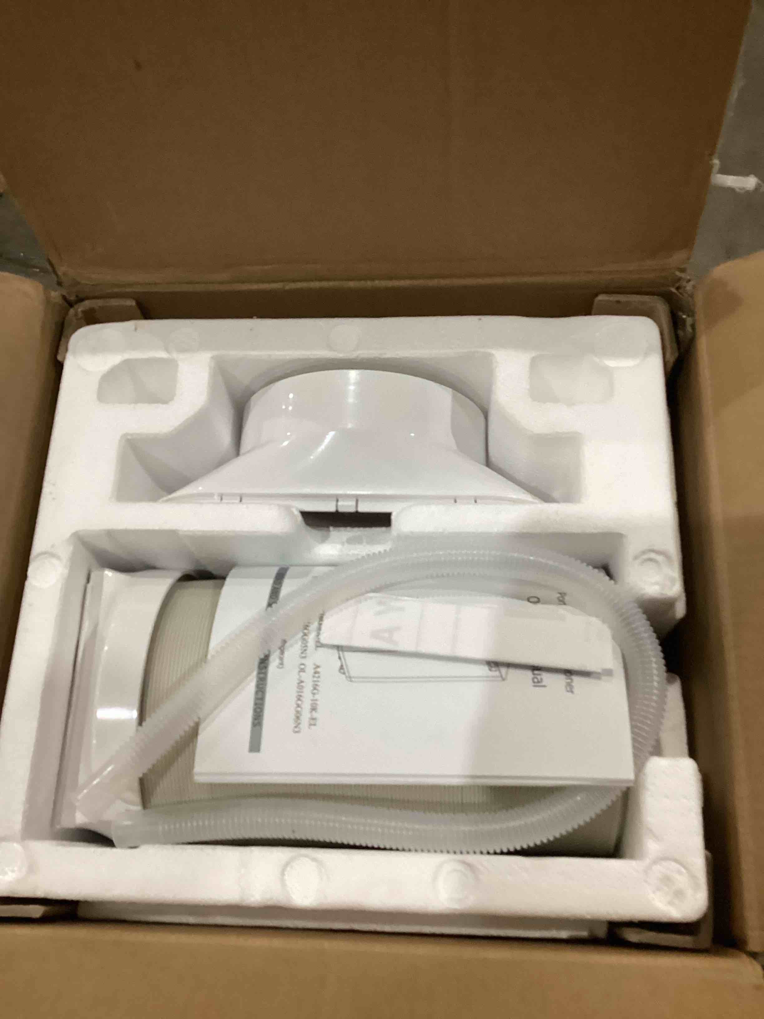 https://s3.amazonaws.com/lotting-images-prod/bidfta/GRA1991082_1754507442927.jpeg
