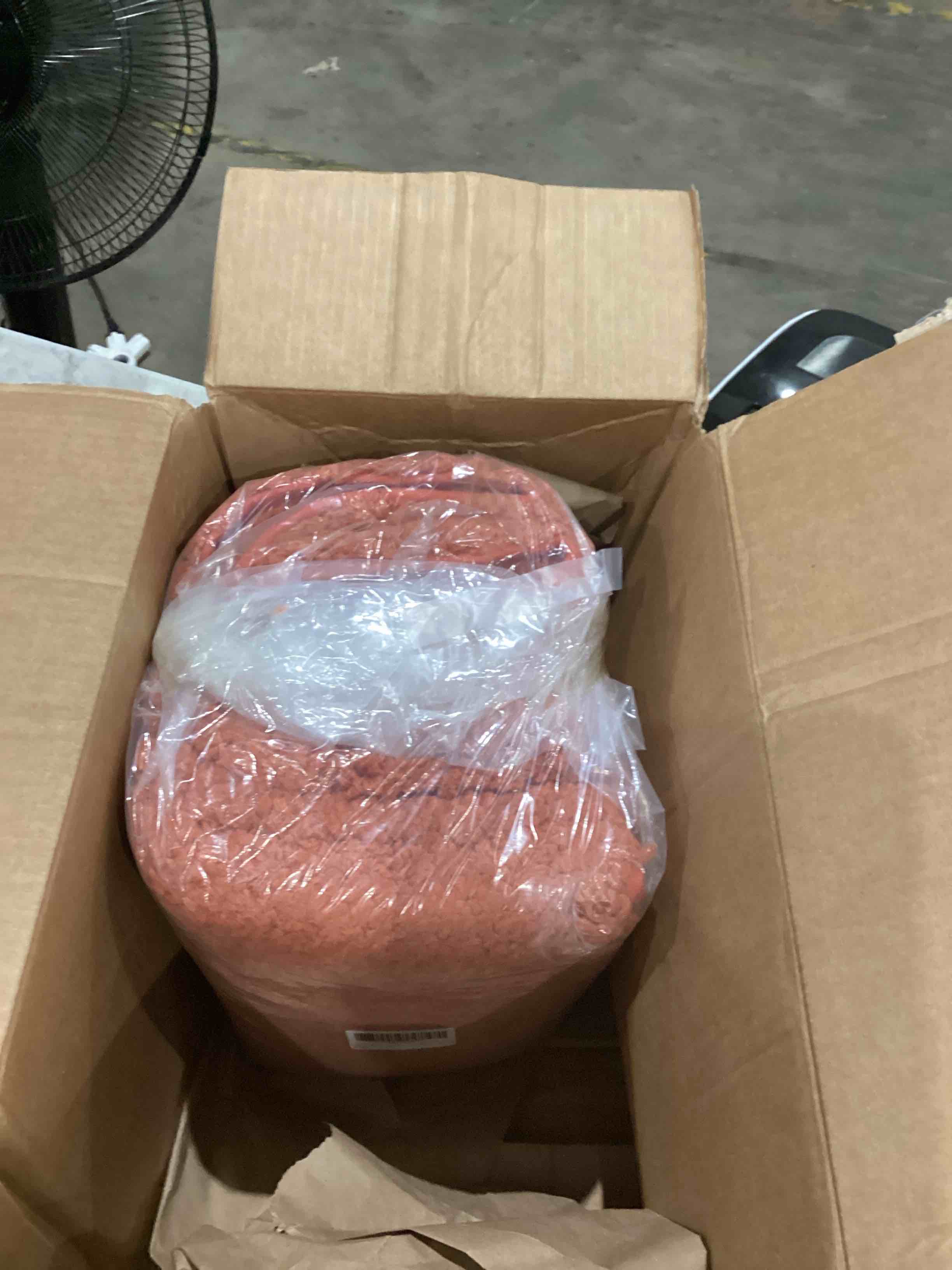 https://s3.amazonaws.com/lotting-images-prod/bidfta/GRA1991130_1754588060228.jpeg