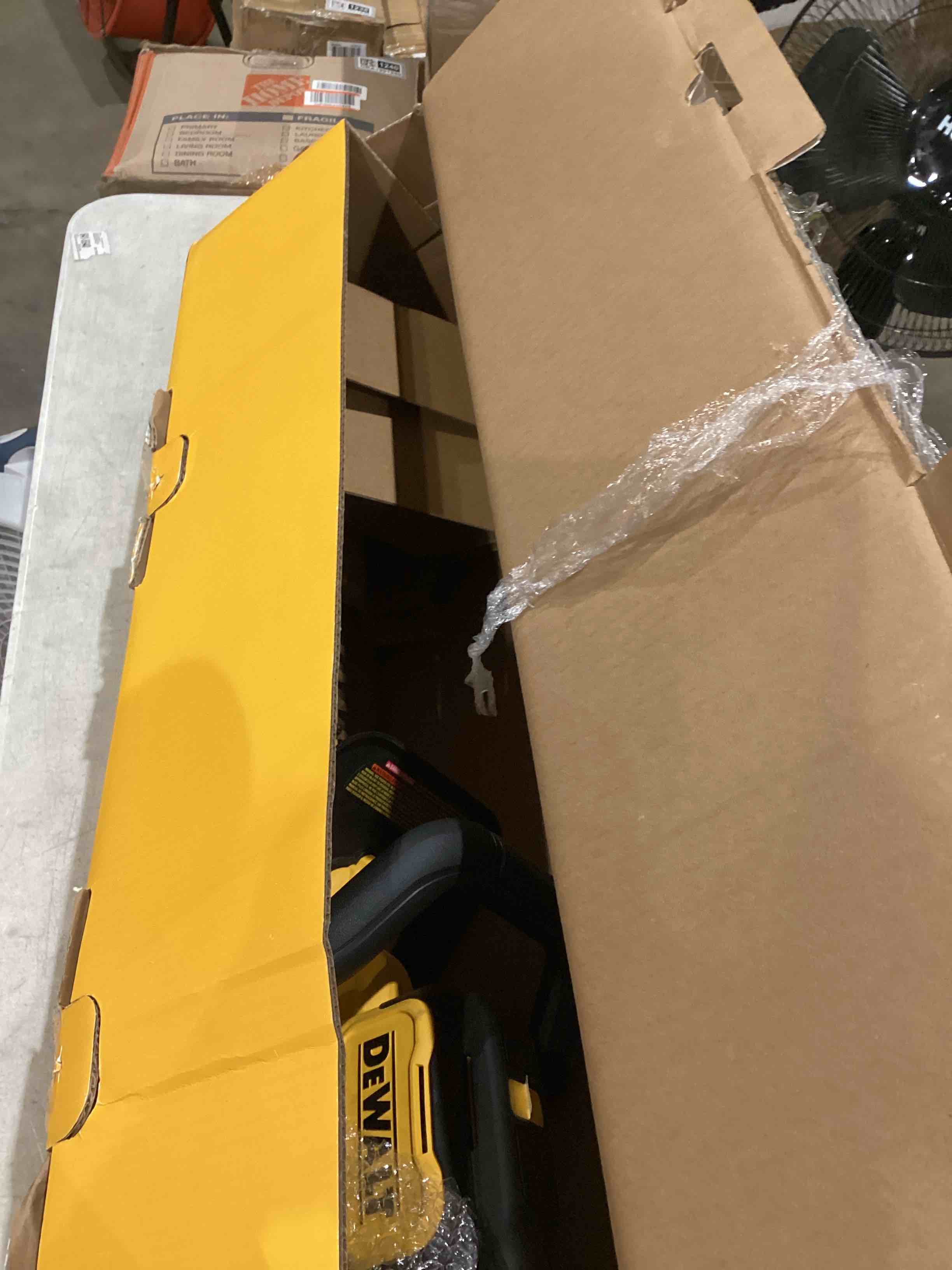 https://s3.amazonaws.com/lotting-images-prod/bidfta/GRA1991237_1754910624963.jpeg