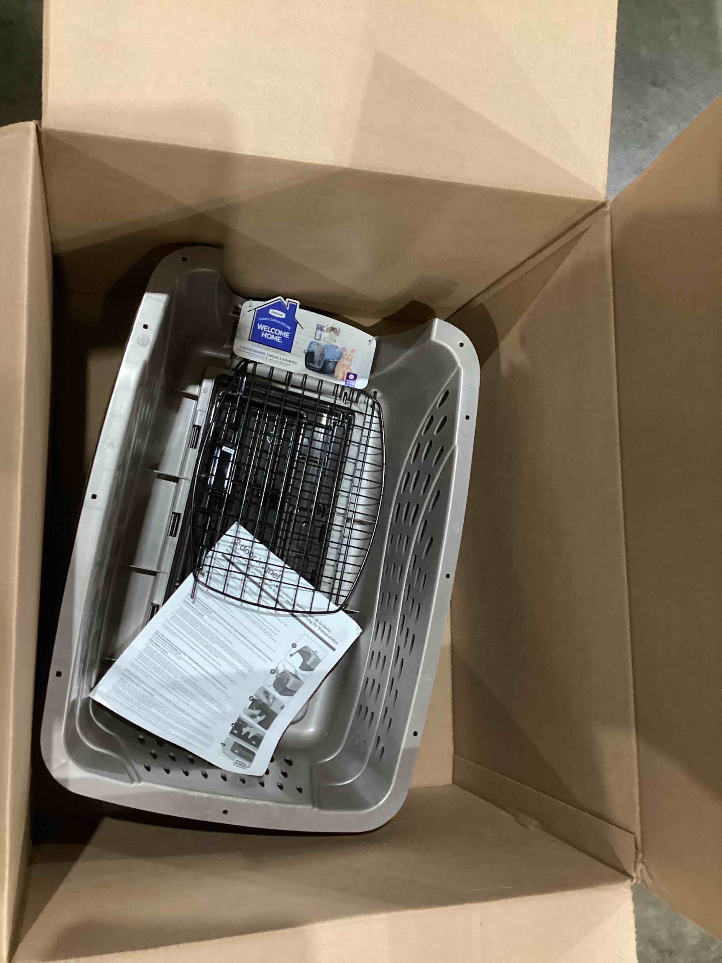 https://s3.amazonaws.com/lotting-images-prod/bidfta/GRA1991293_1754922308721.jpeg