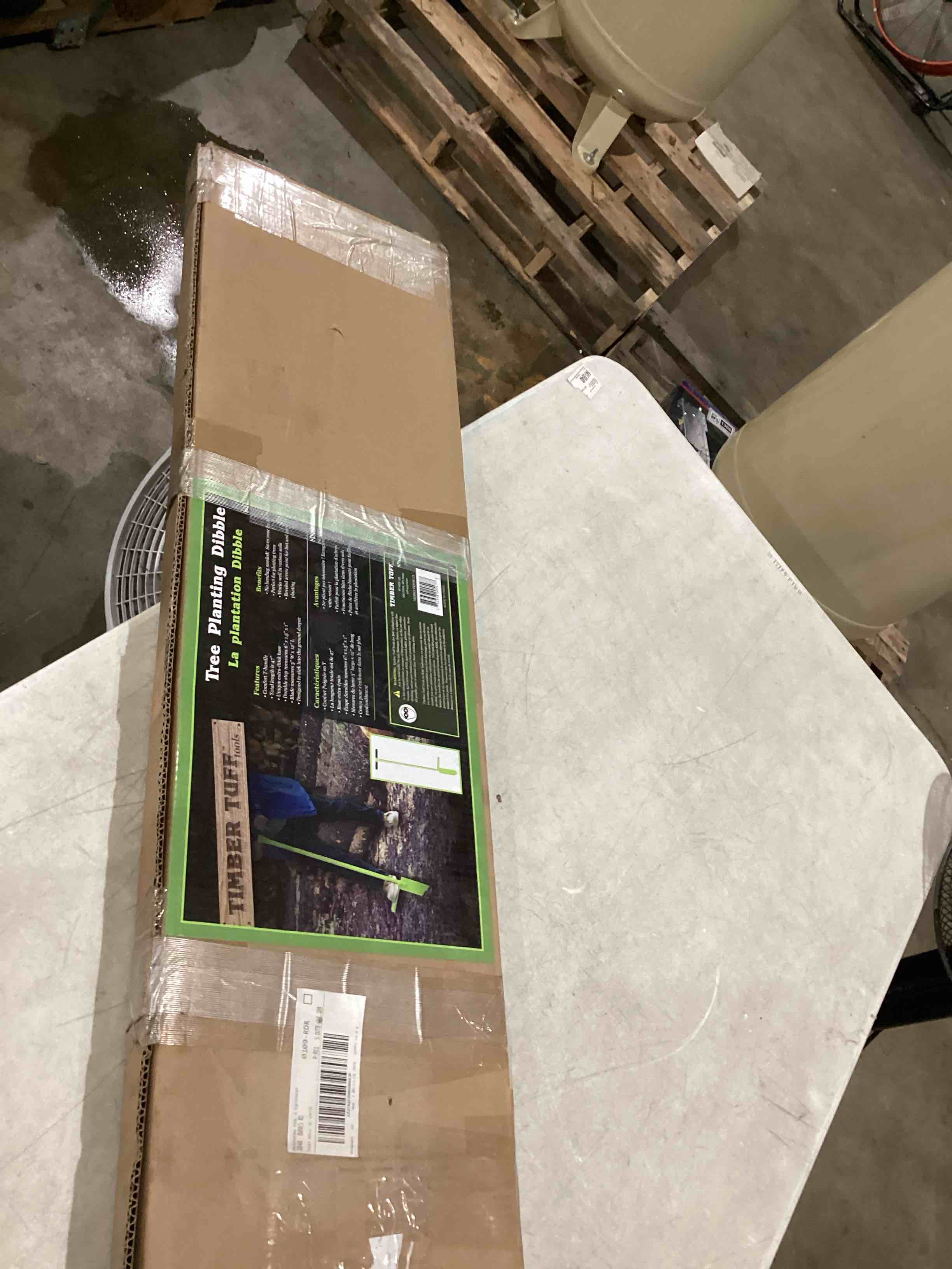 https://s3.amazonaws.com/lotting-images-prod/bidfta/GRA1991305_1754930850702.jpeg