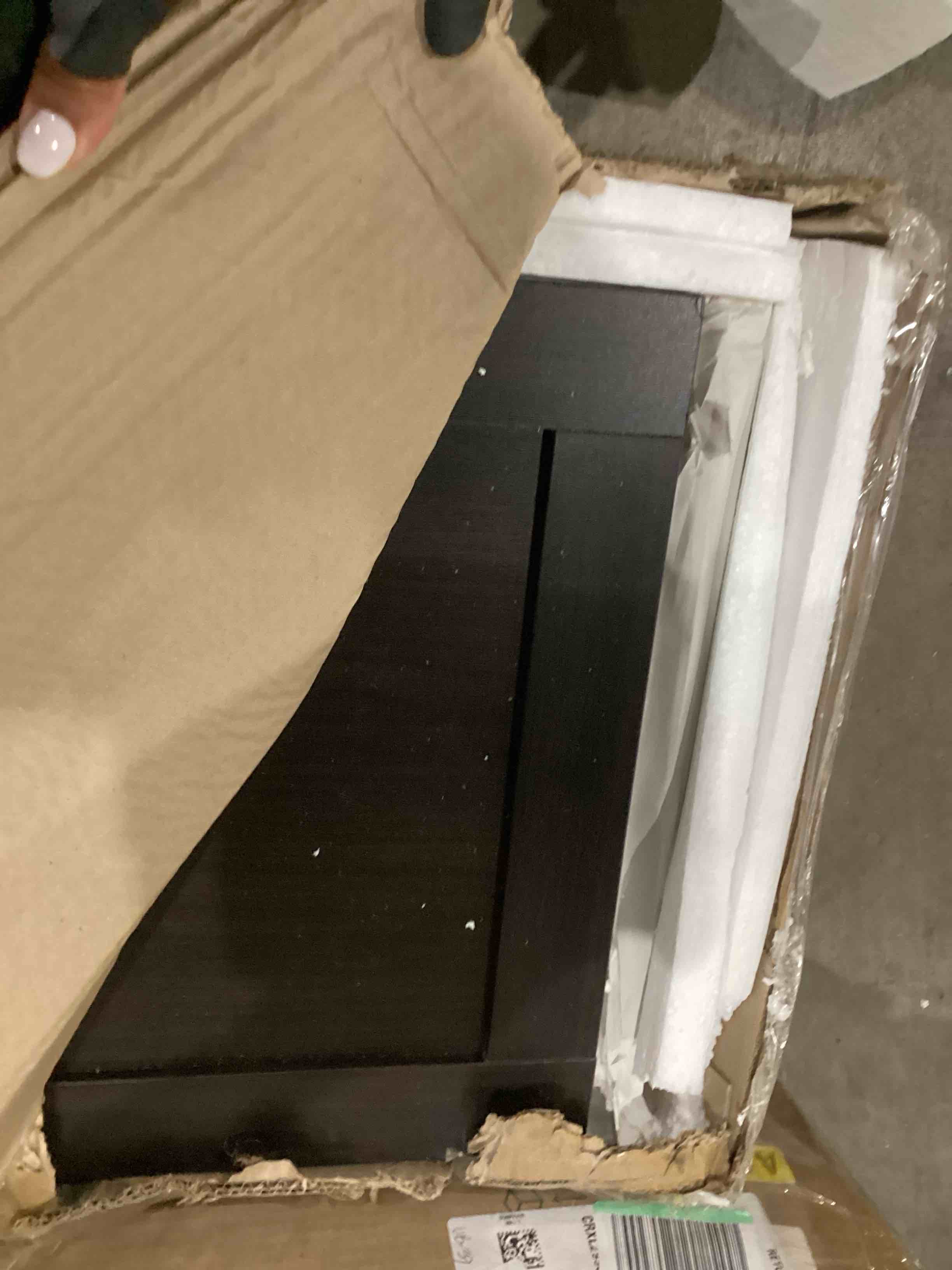 https://s3.amazonaws.com/lotting-images-prod/bidfta/GRA1991558_1755276990767.jpeg