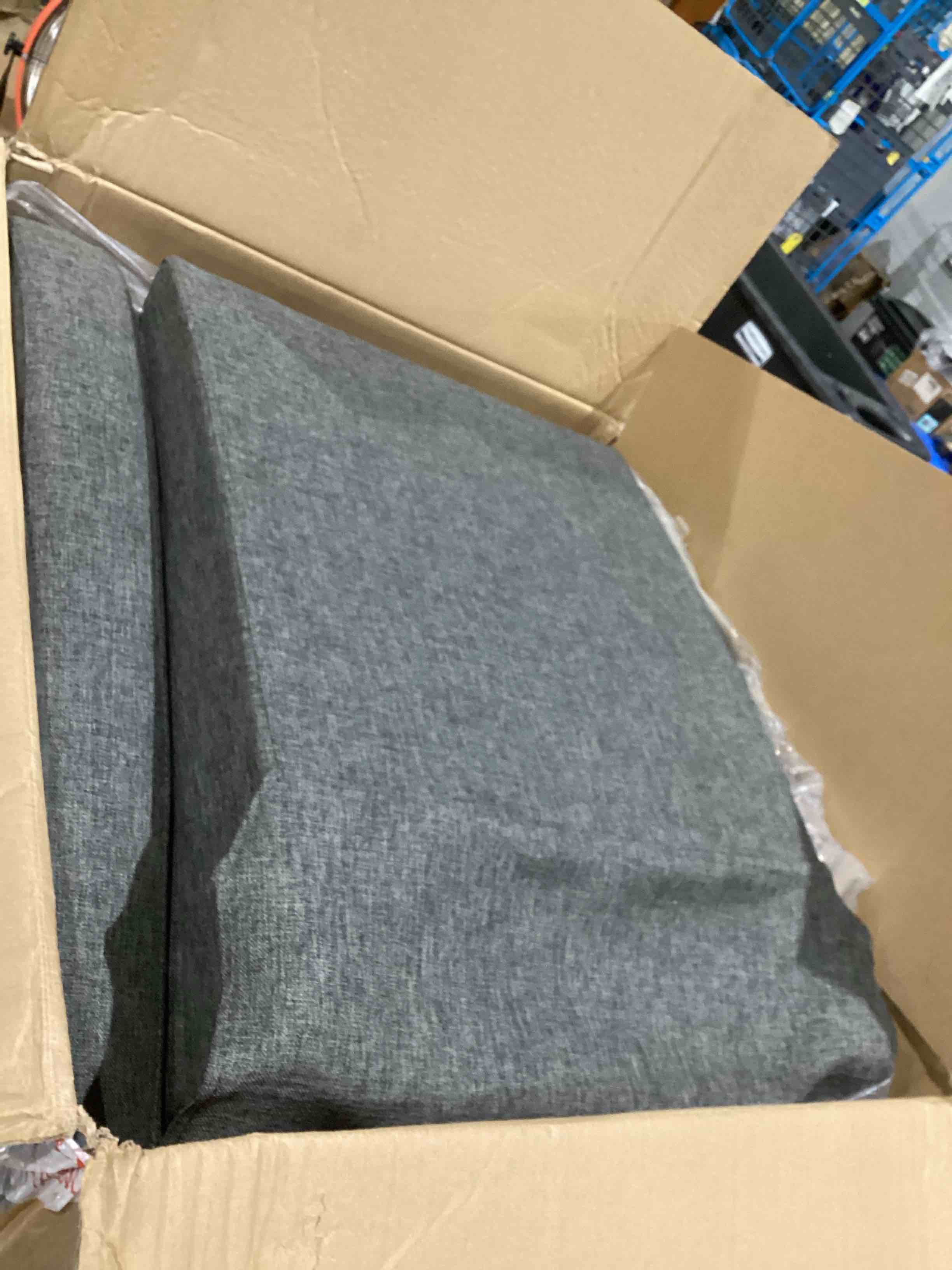 https://s3.amazonaws.com/lotting-images-prod/bidfta/GRA1991576_1755283048416.jpeg