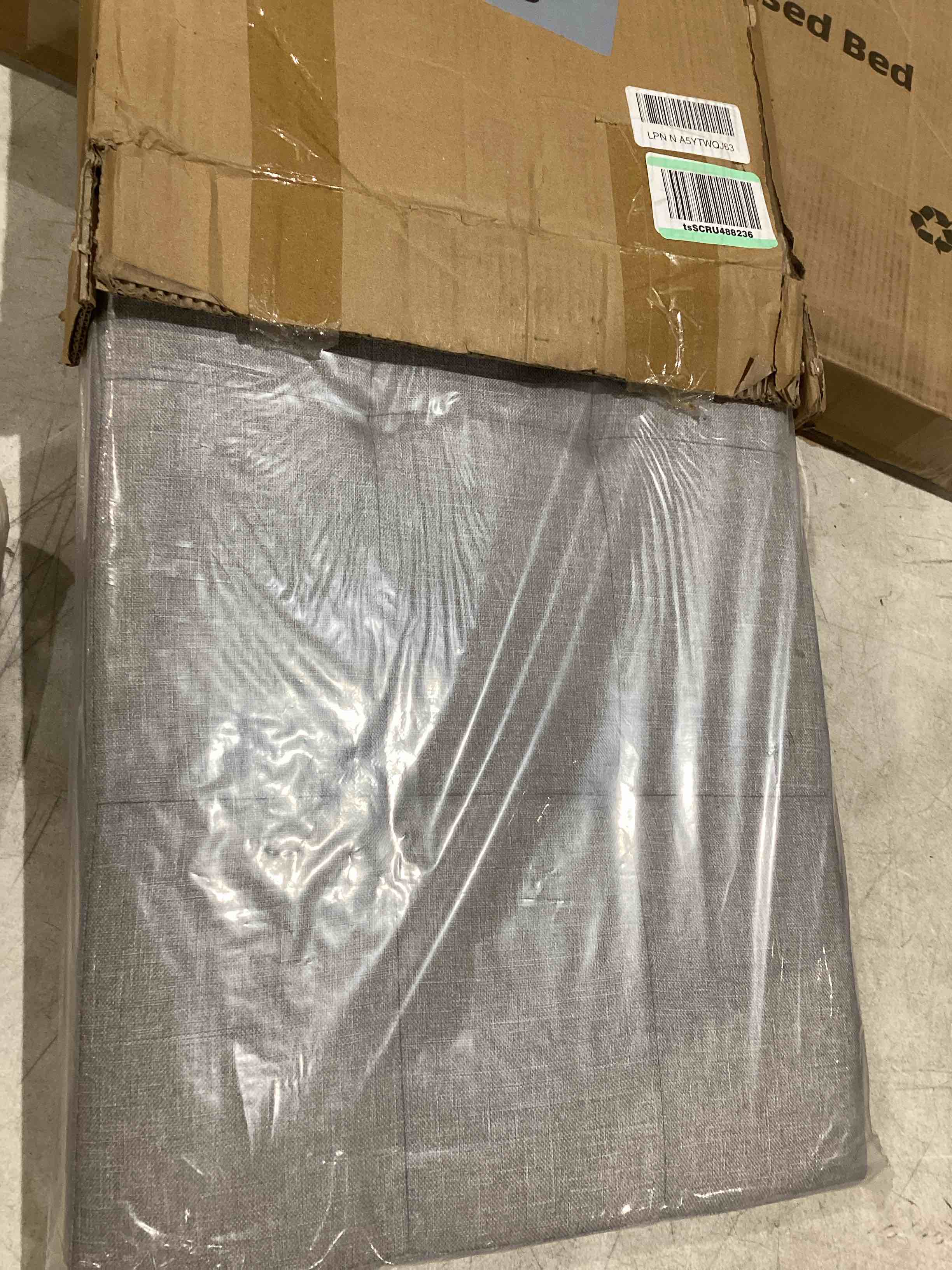 https://s3.amazonaws.com/lotting-images-prod/bidfta/GRA1991600_1755530570886.jpeg