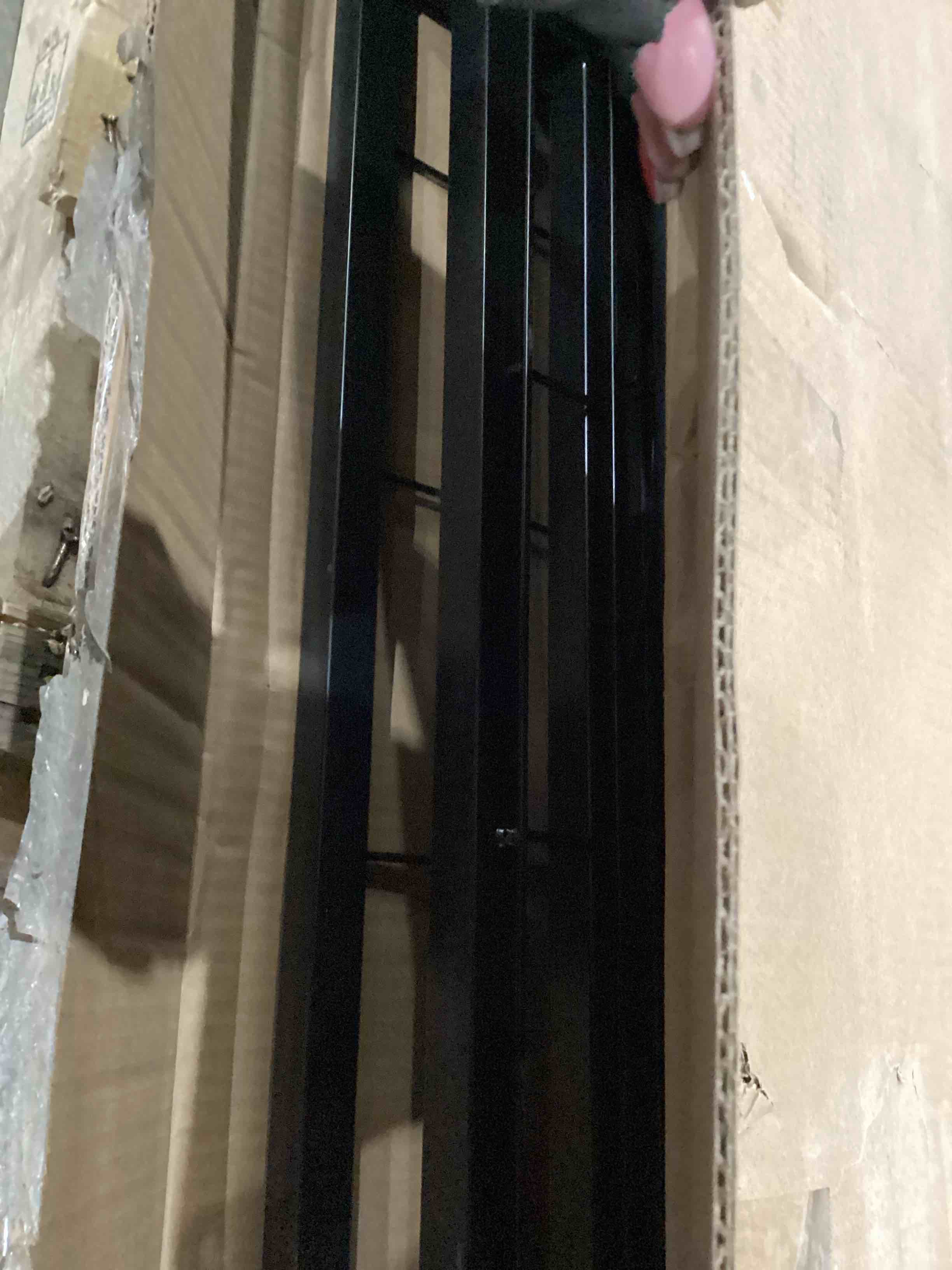 https://s3.amazonaws.com/lotting-images-prod/bidfta/GRA1991731_1755789606502.jpeg