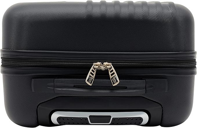 (used, plastic broken))Travelers Club Cosmo - Solid Structure Luggage with Lisa Swivel Wheels