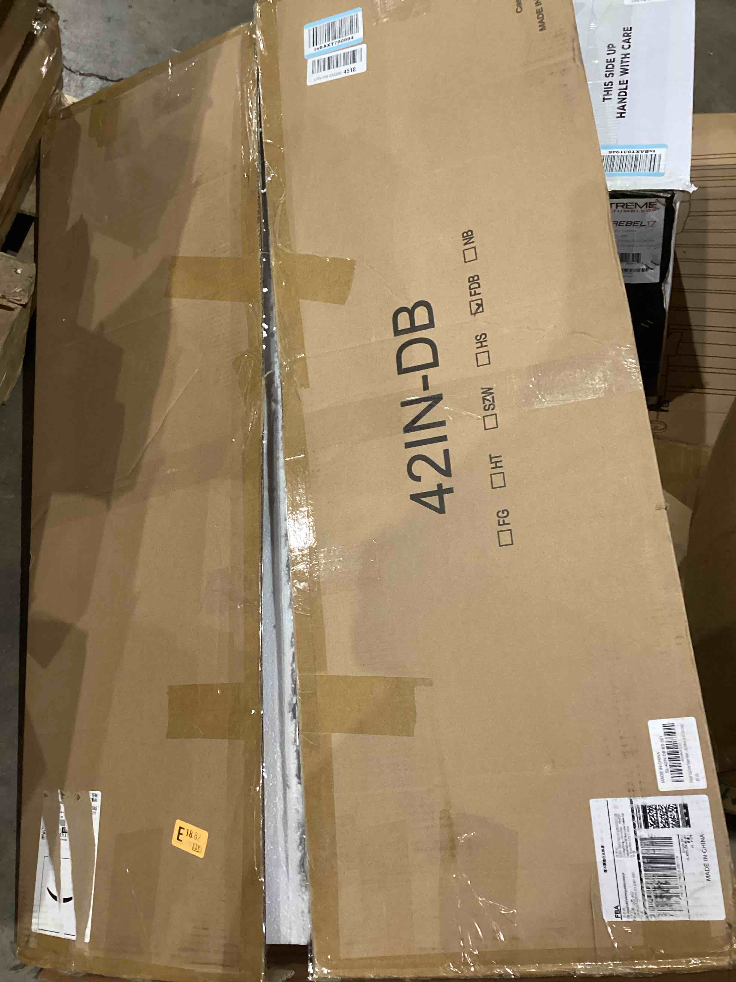 https://s3.amazonaws.com/lotting-images-prod/bidfta/GRA1991778_1755701801525.jpeg