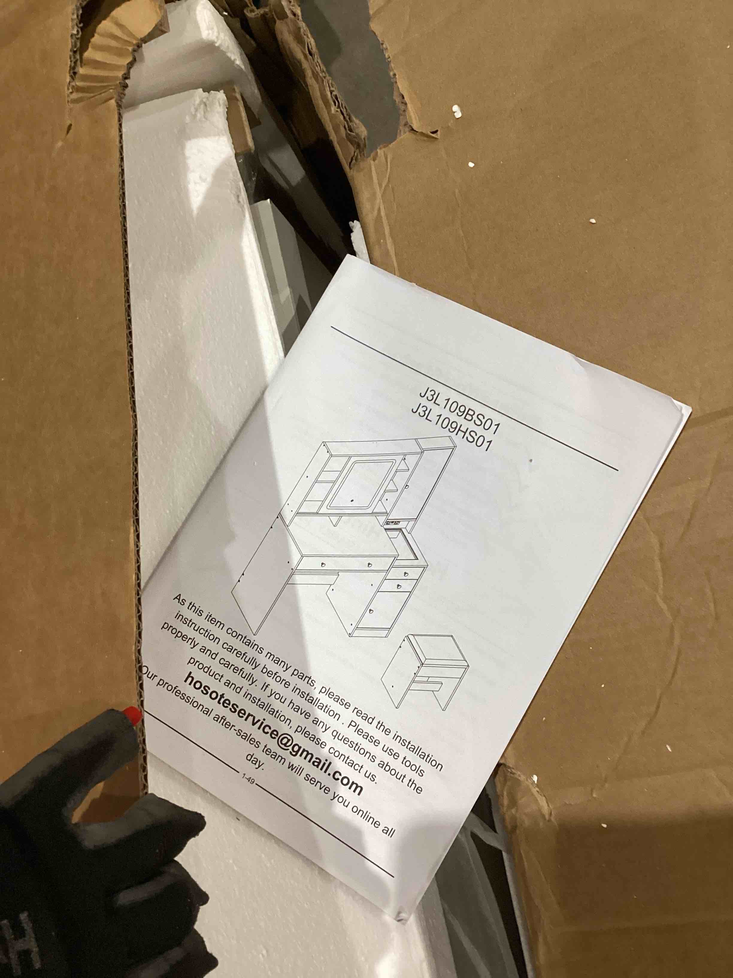 https://s3.amazonaws.com/lotting-images-prod/bidfta/GRA1991790_1755708740588.jpeg