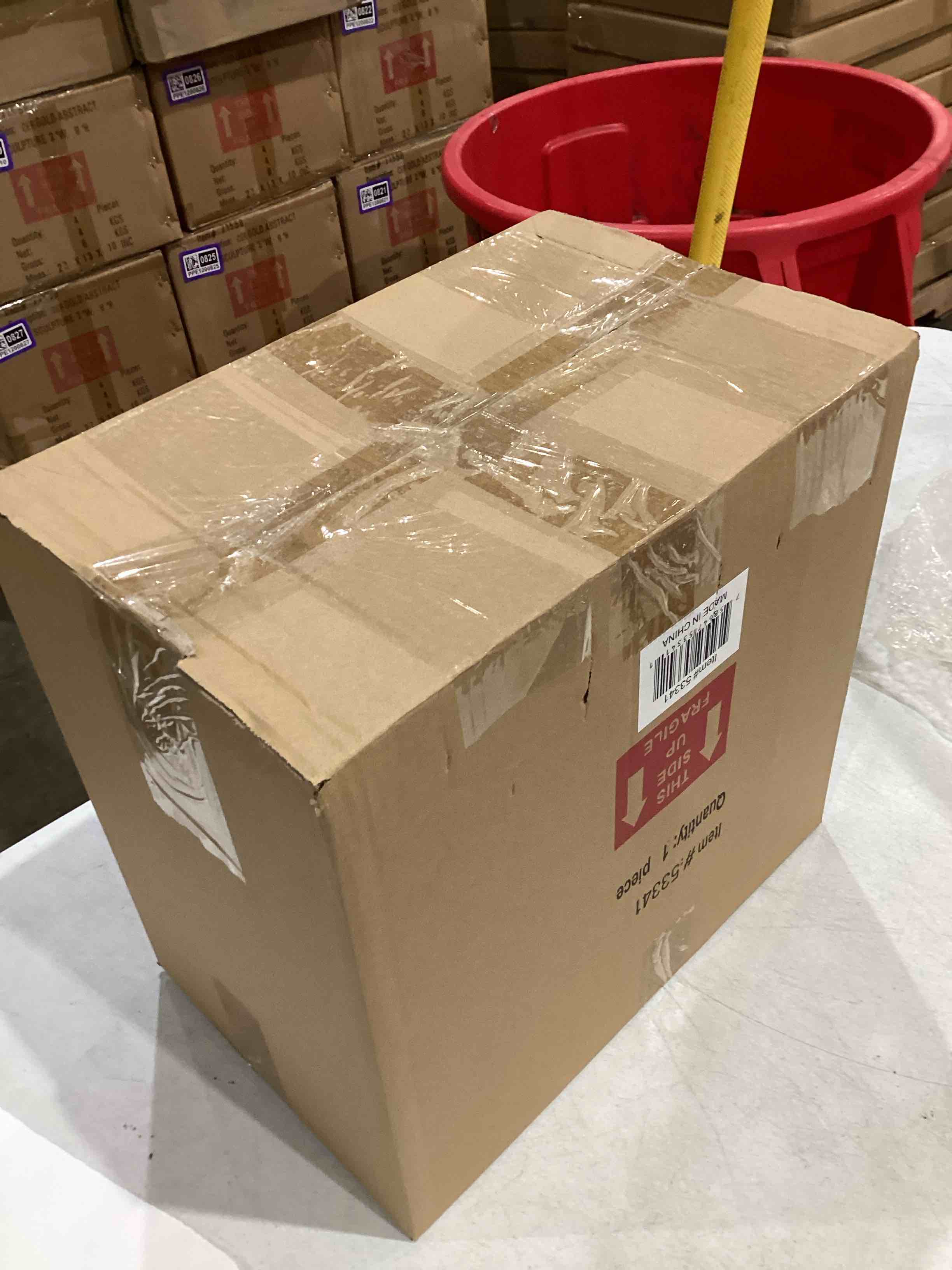 https://s3.amazonaws.com/lotting-images-prod/bidfta/GRA1991843_1757702992249.jpeg