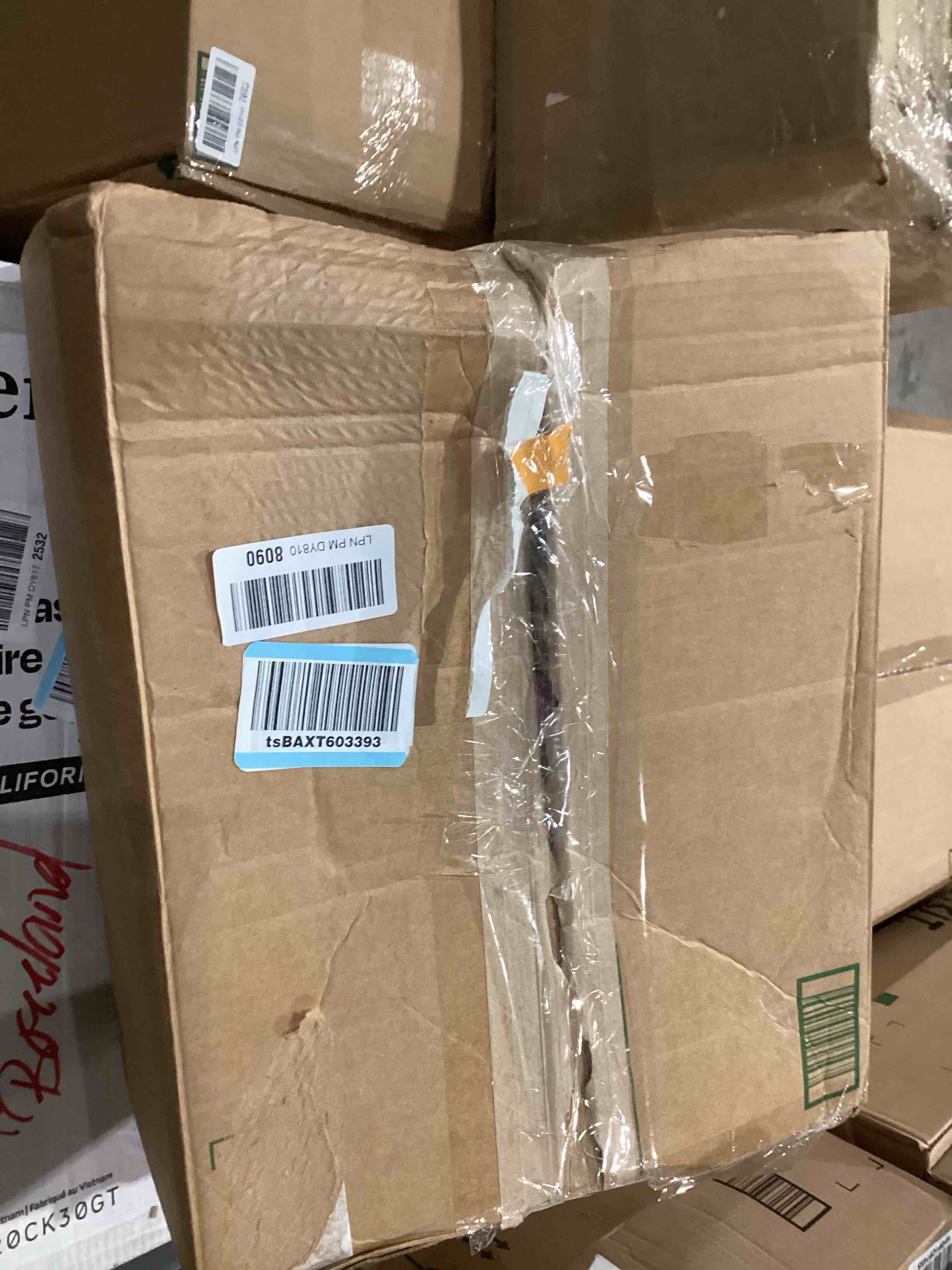 https://s3.amazonaws.com/lotting-images-prod/bidfta/GRA1991872_1757617230536.jpeg