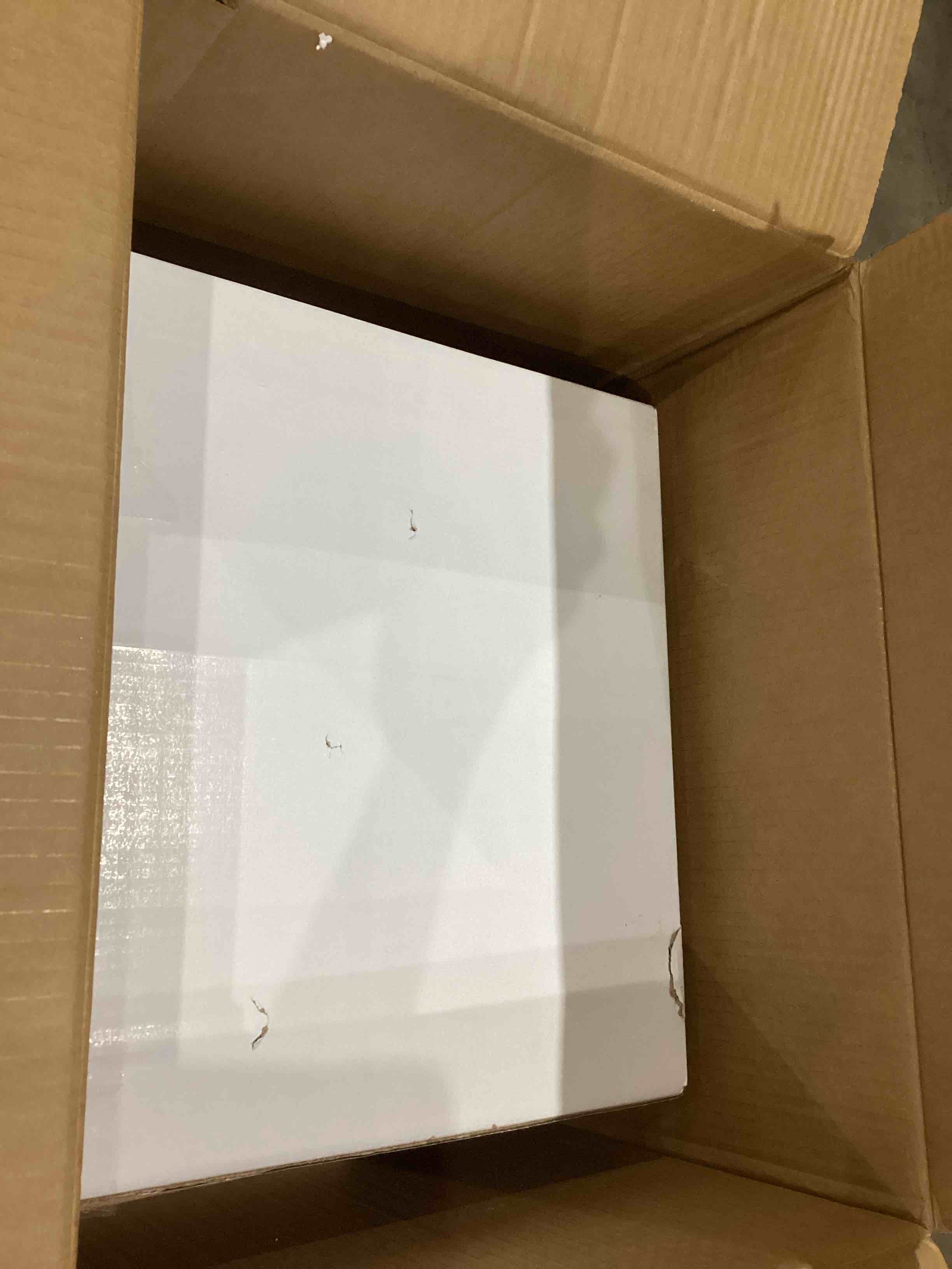 https://s3.amazonaws.com/lotting-images-prod/bidfta/GRA1991912_1756130024414.jpeg