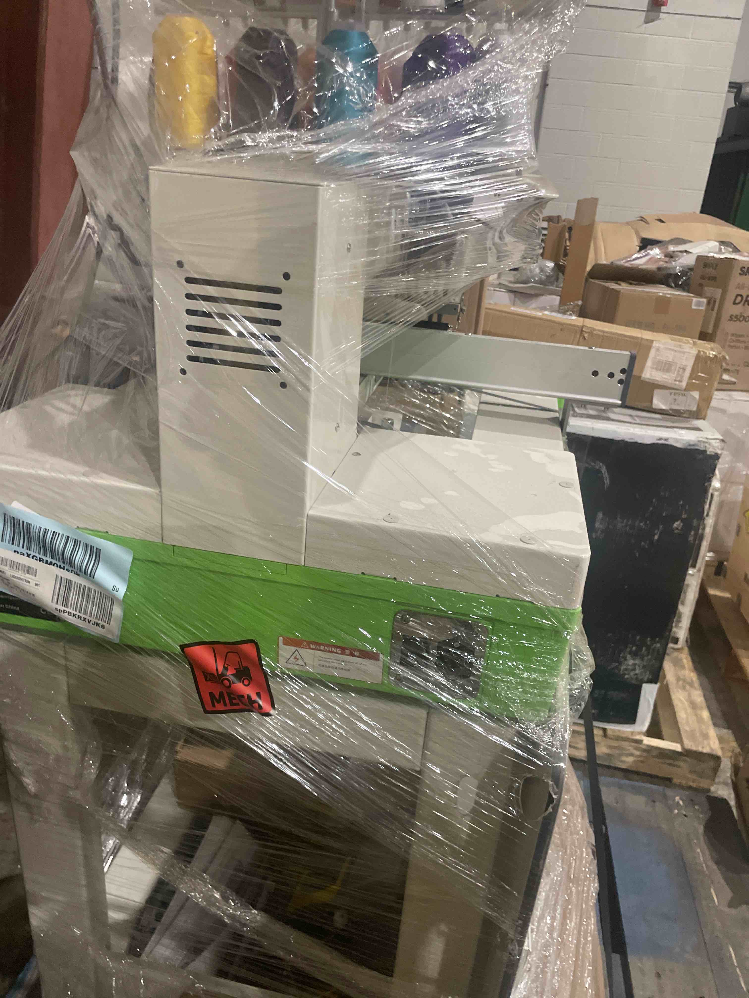 https://s3.amazonaws.com/lotting-images-prod/bidfta/GRA1991926_1756135989908.jpeg