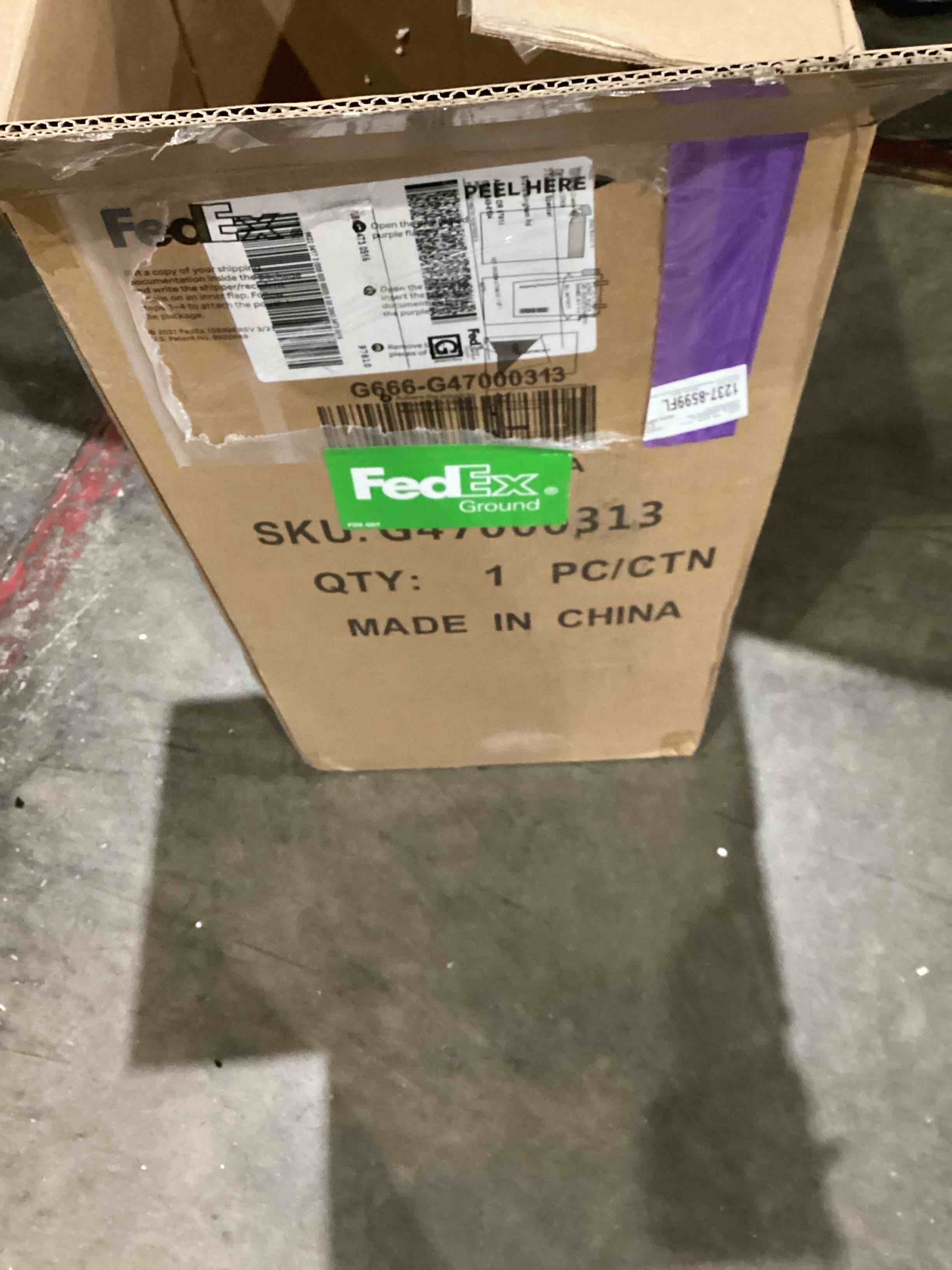 https://s3.amazonaws.com/lotting-images-prod/bidfta/GRA1991929_1756145936354.jpeg