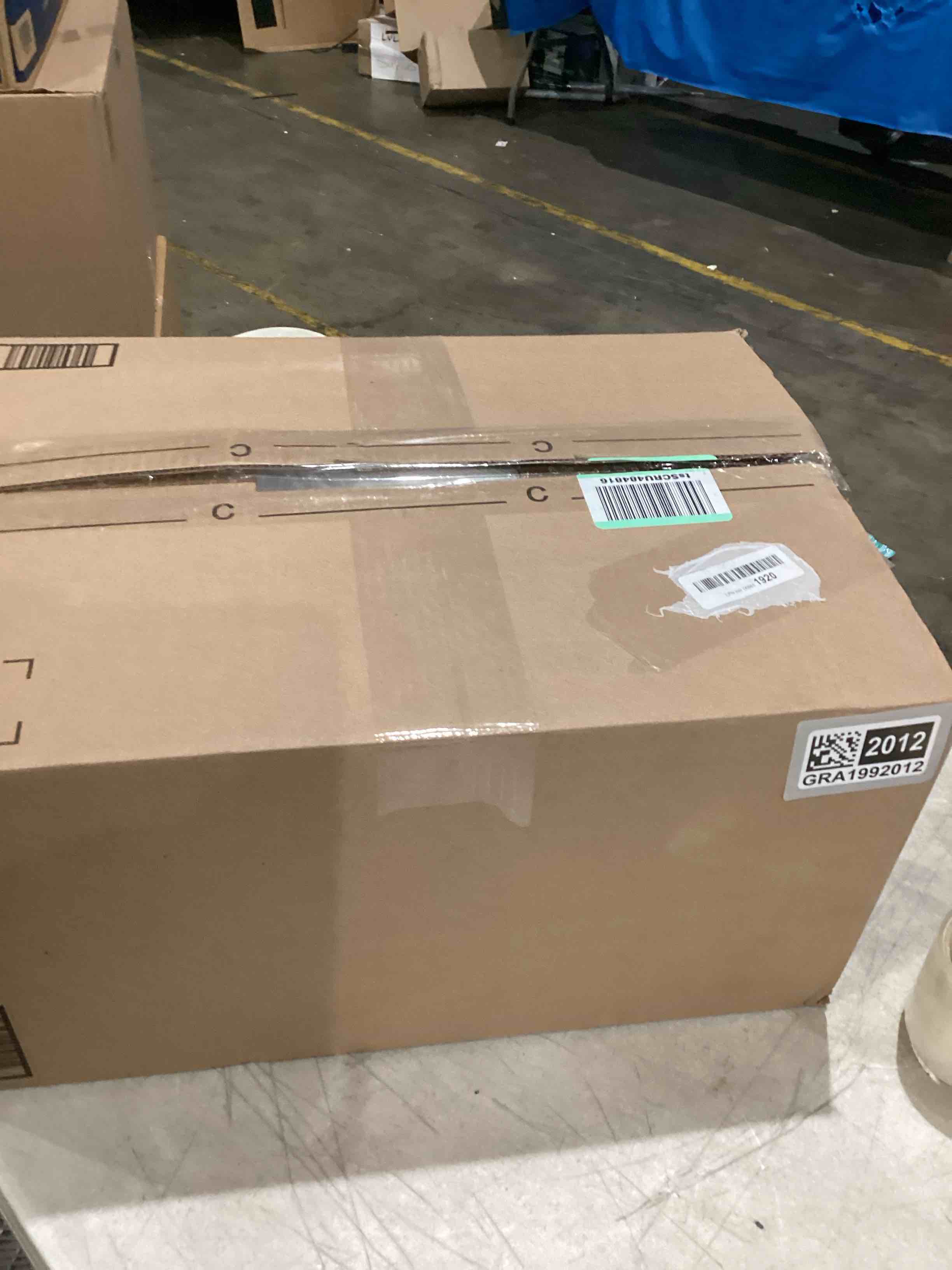 https://s3.amazonaws.com/lotting-images-prod/bidfta/GRA1992012_1756399335588.jpeg