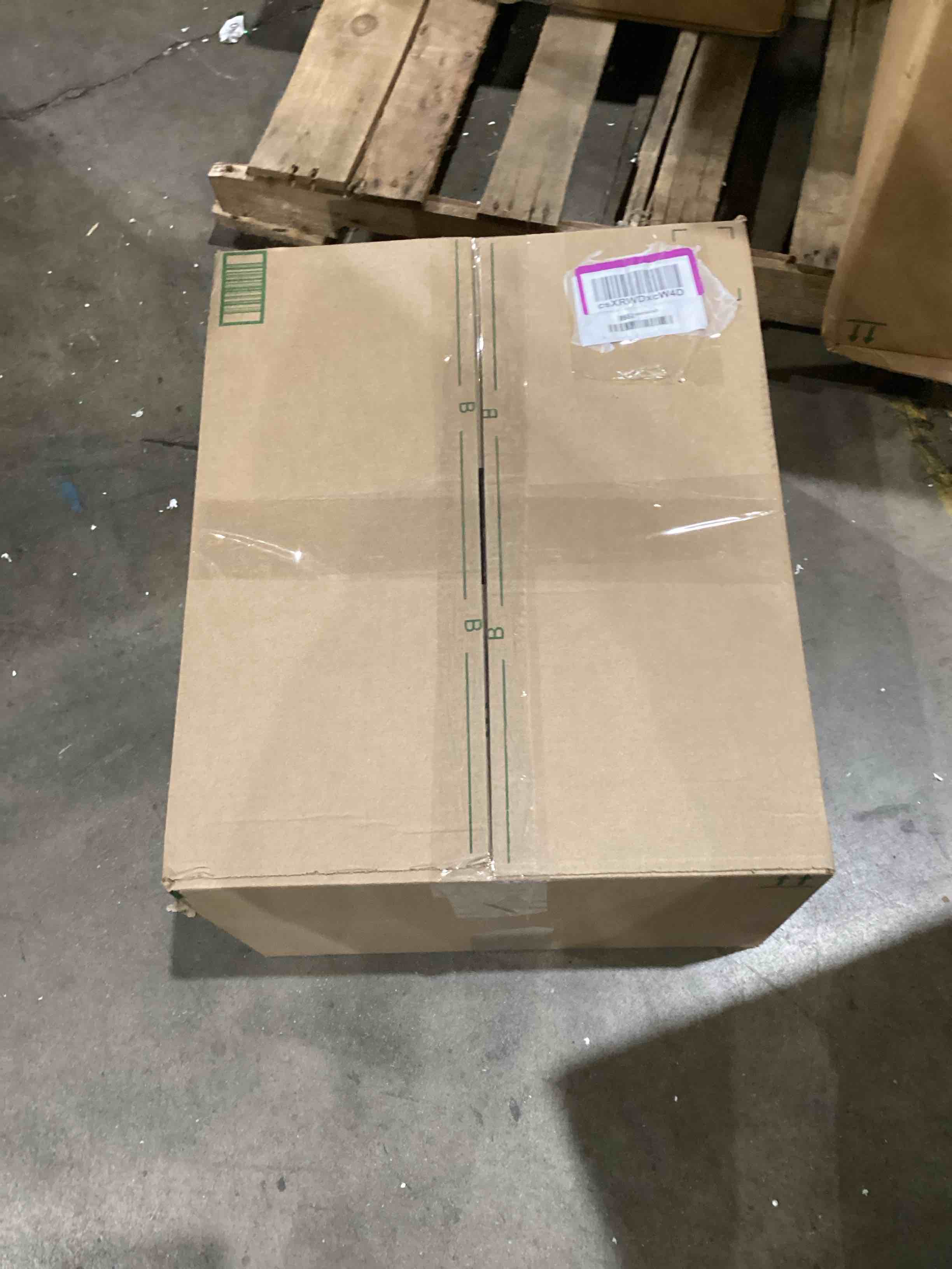 https://s3.amazonaws.com/lotting-images-prod/bidfta/GRA1992018_1756400428732.jpeg