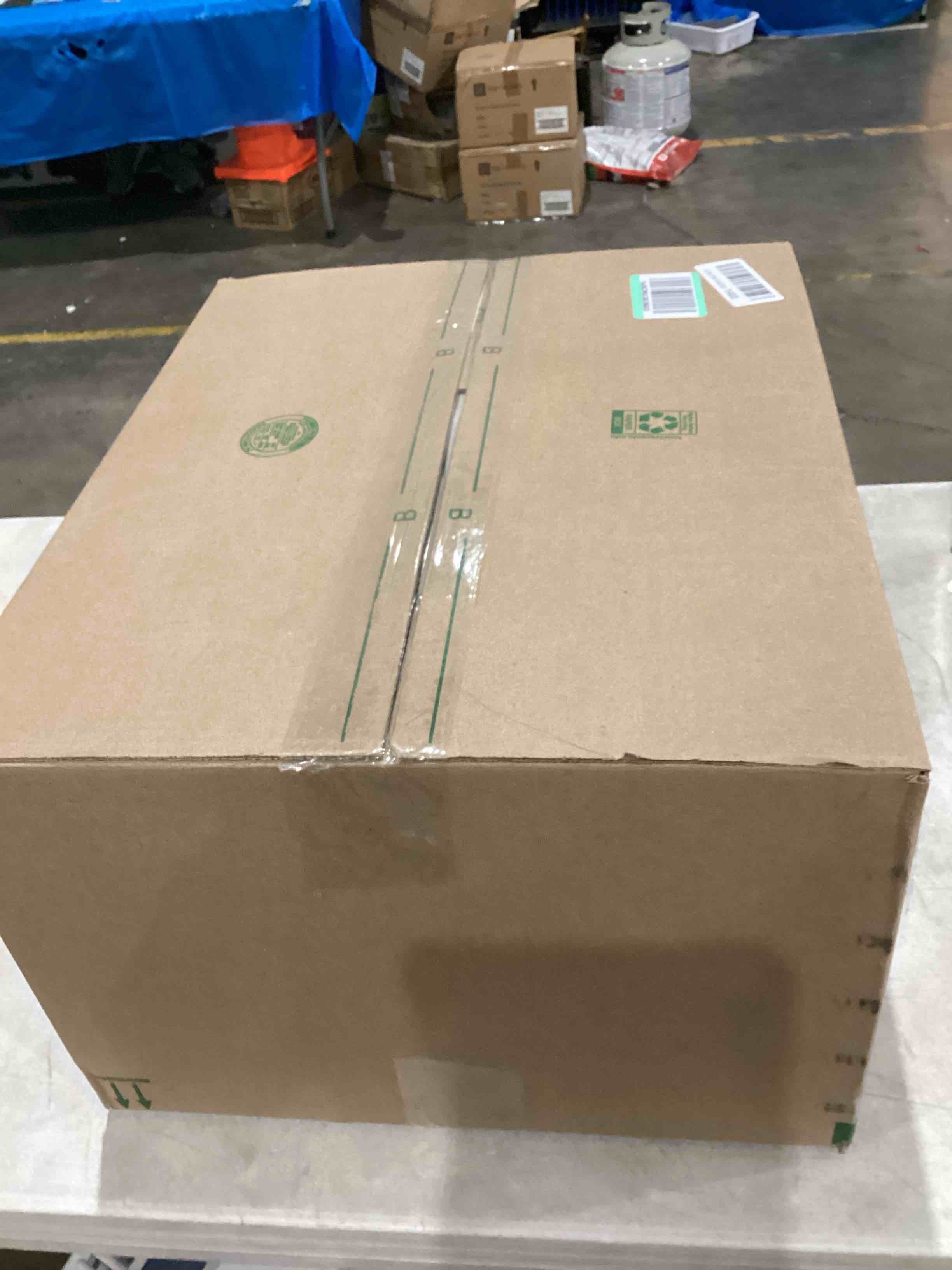 https://s3.amazonaws.com/lotting-images-prod/bidfta/GRA1992066_1756468102927.jpeg