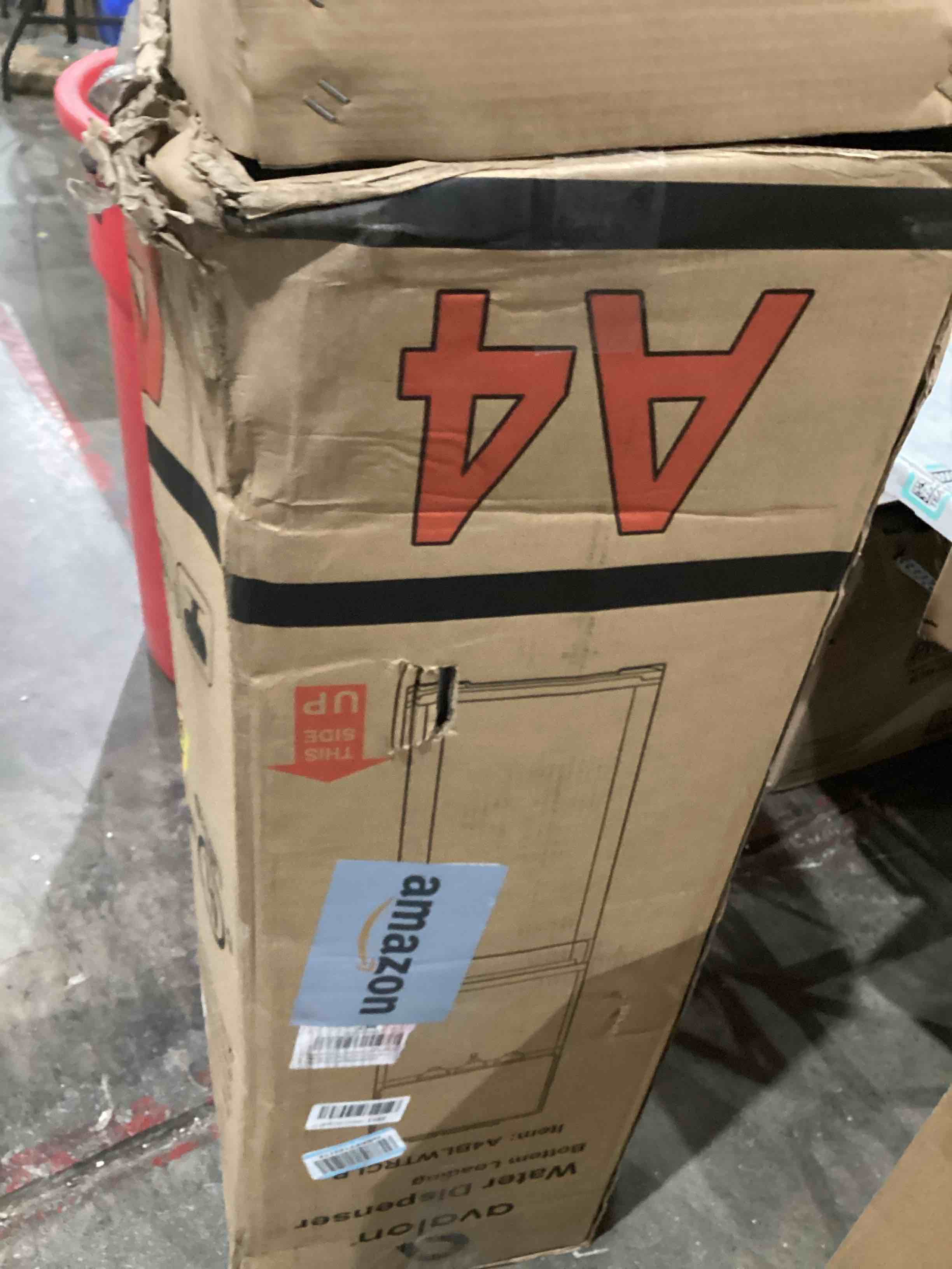 https://s3.amazonaws.com/lotting-images-prod/bidfta/GRA1992140_1756825323339.jpeg
