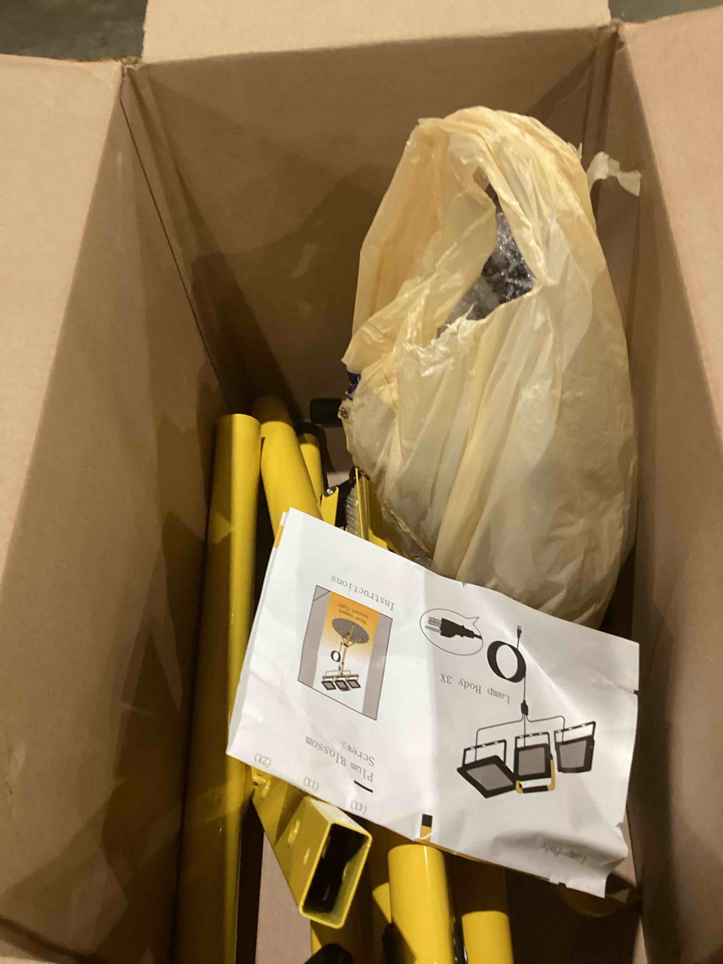 https://s3.amazonaws.com/lotting-images-prod/bidfta/GRA1992145_1756827543928.jpeg