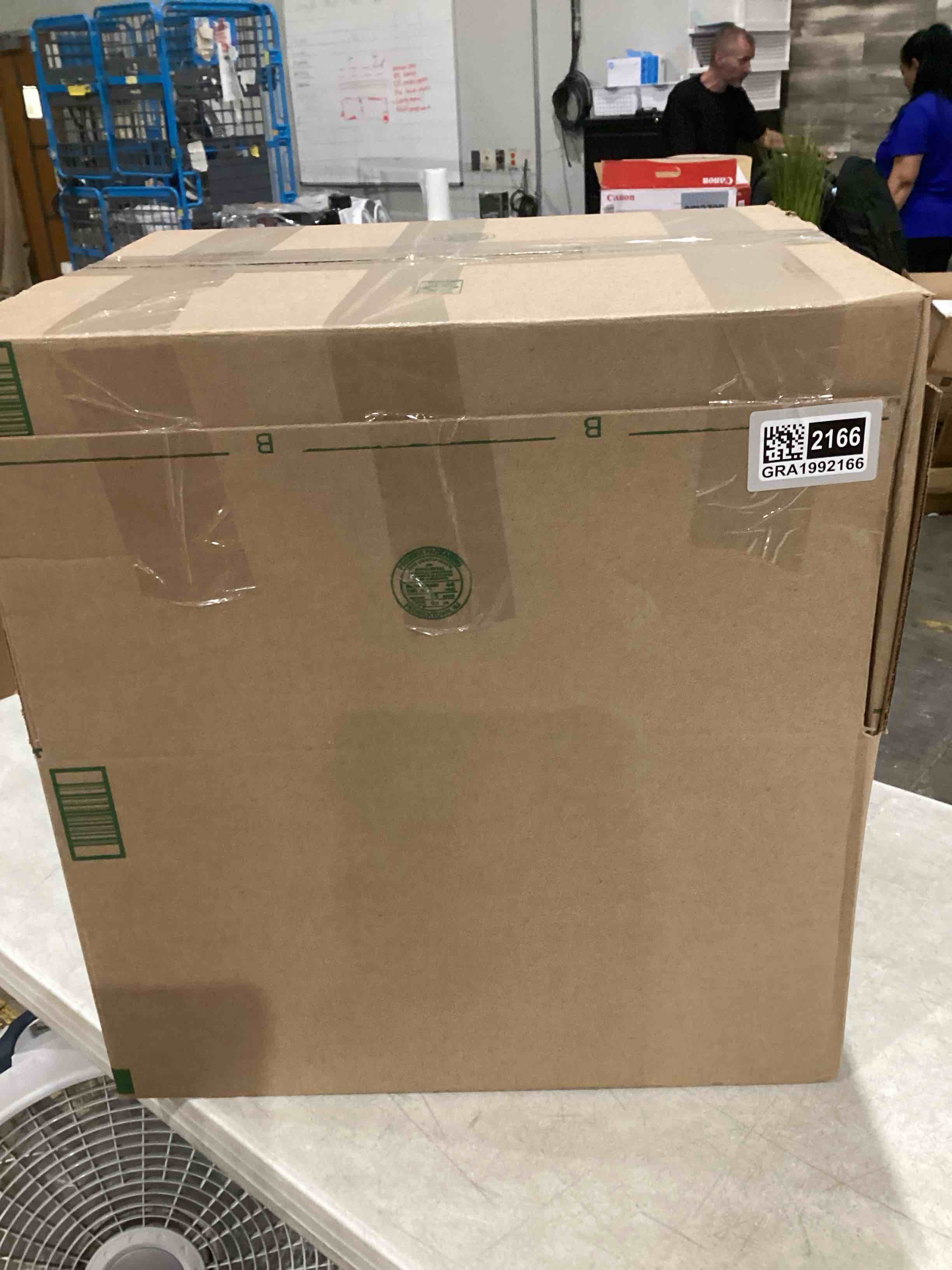 https://s3.amazonaws.com/lotting-images-prod/bidfta/GRA1992166_1756833044886.jpeg