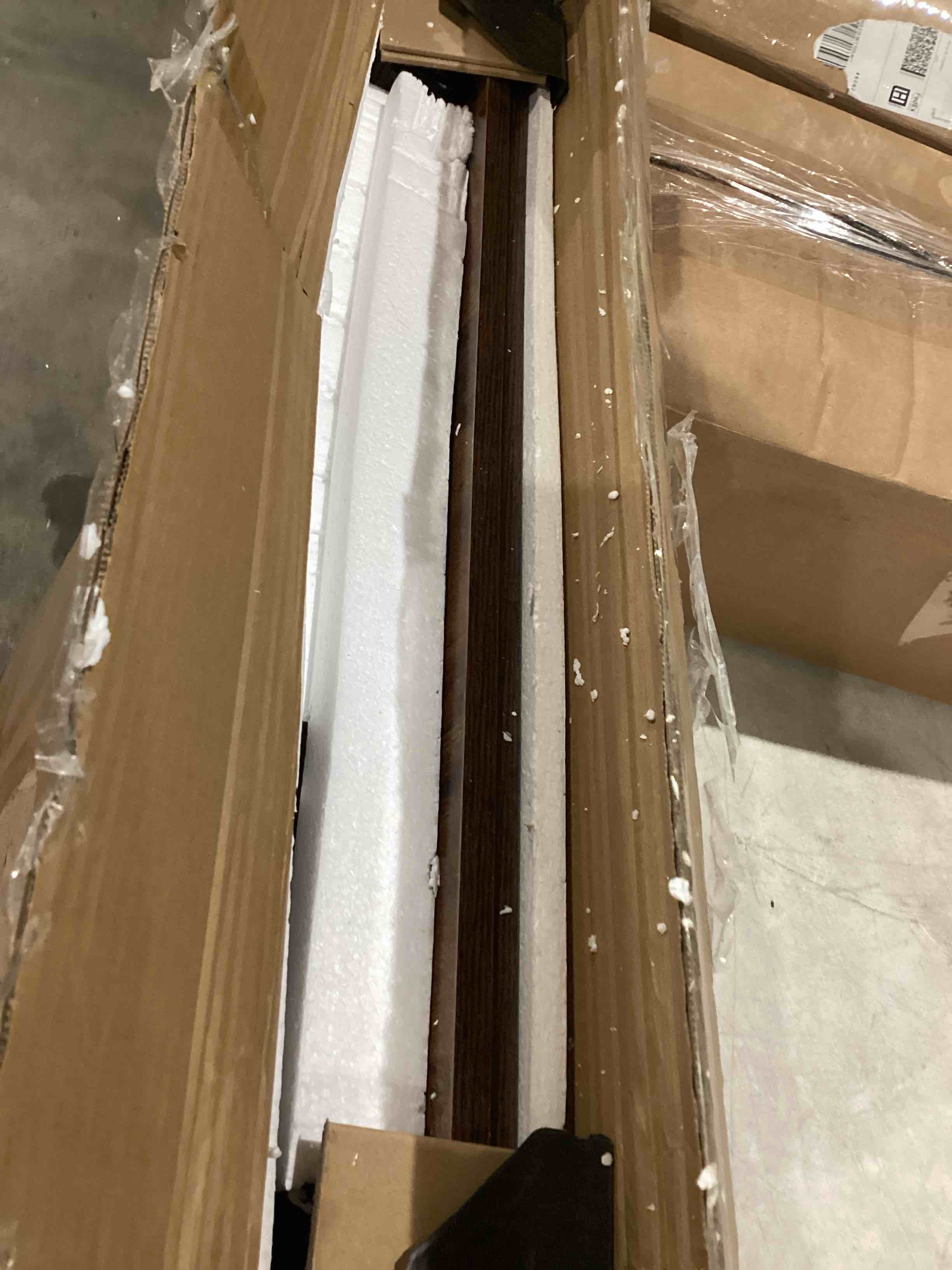 https://s3.amazonaws.com/lotting-images-prod/bidfta/GRA1992260_1756986187096.jpeg