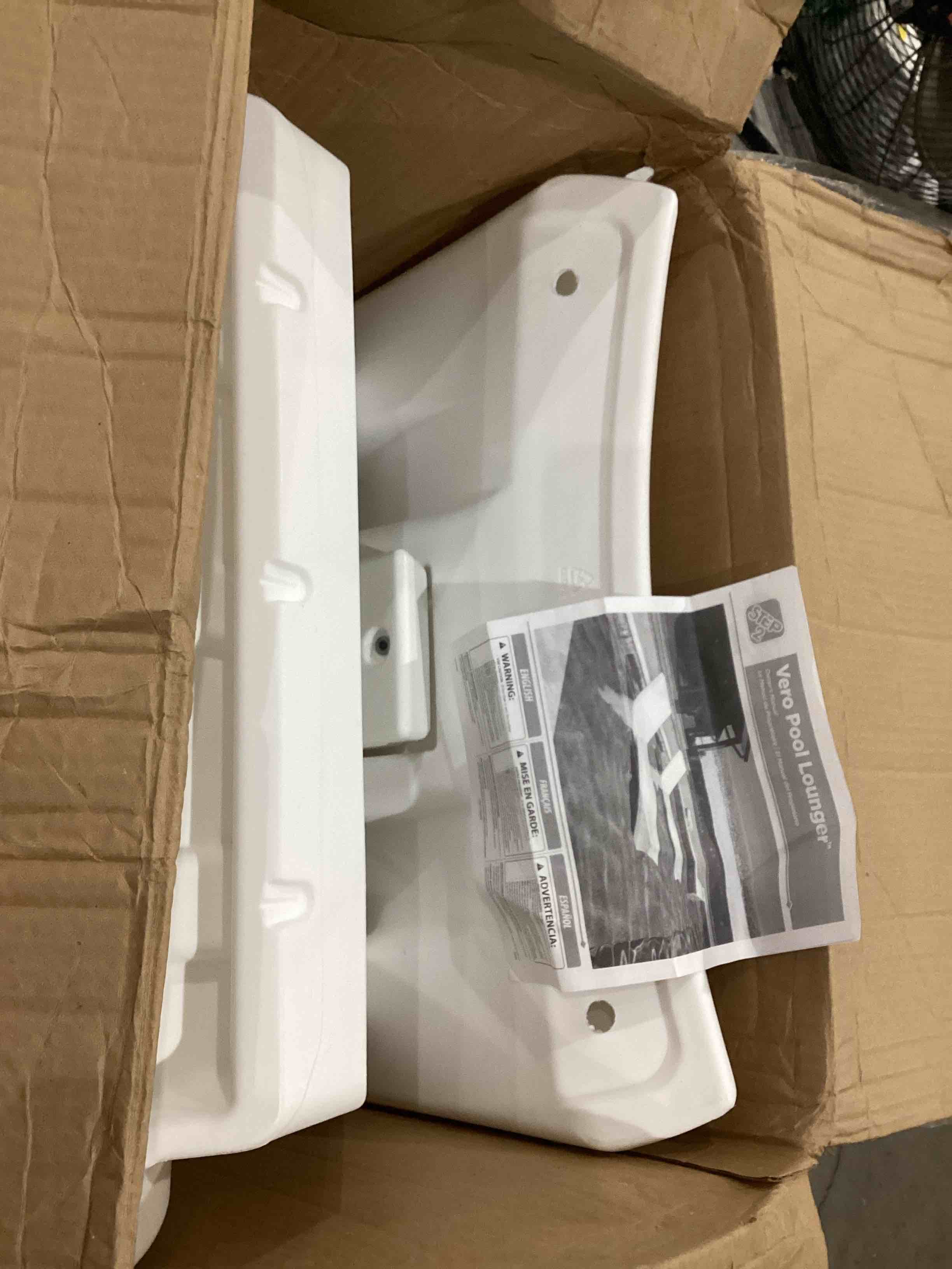 https://s3.amazonaws.com/lotting-images-prod/bidfta/GRA1992270_1756994567663.jpeg