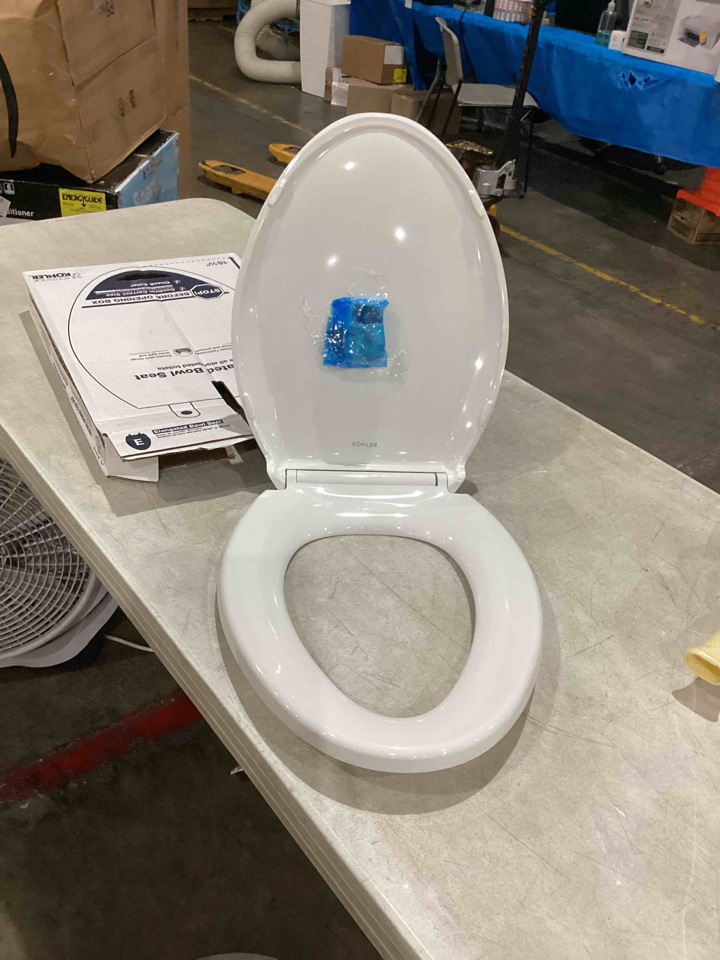 https://s3.amazonaws.com/lotting-images-prod/bidfta/GRA1992271_1756995805457.jpeg