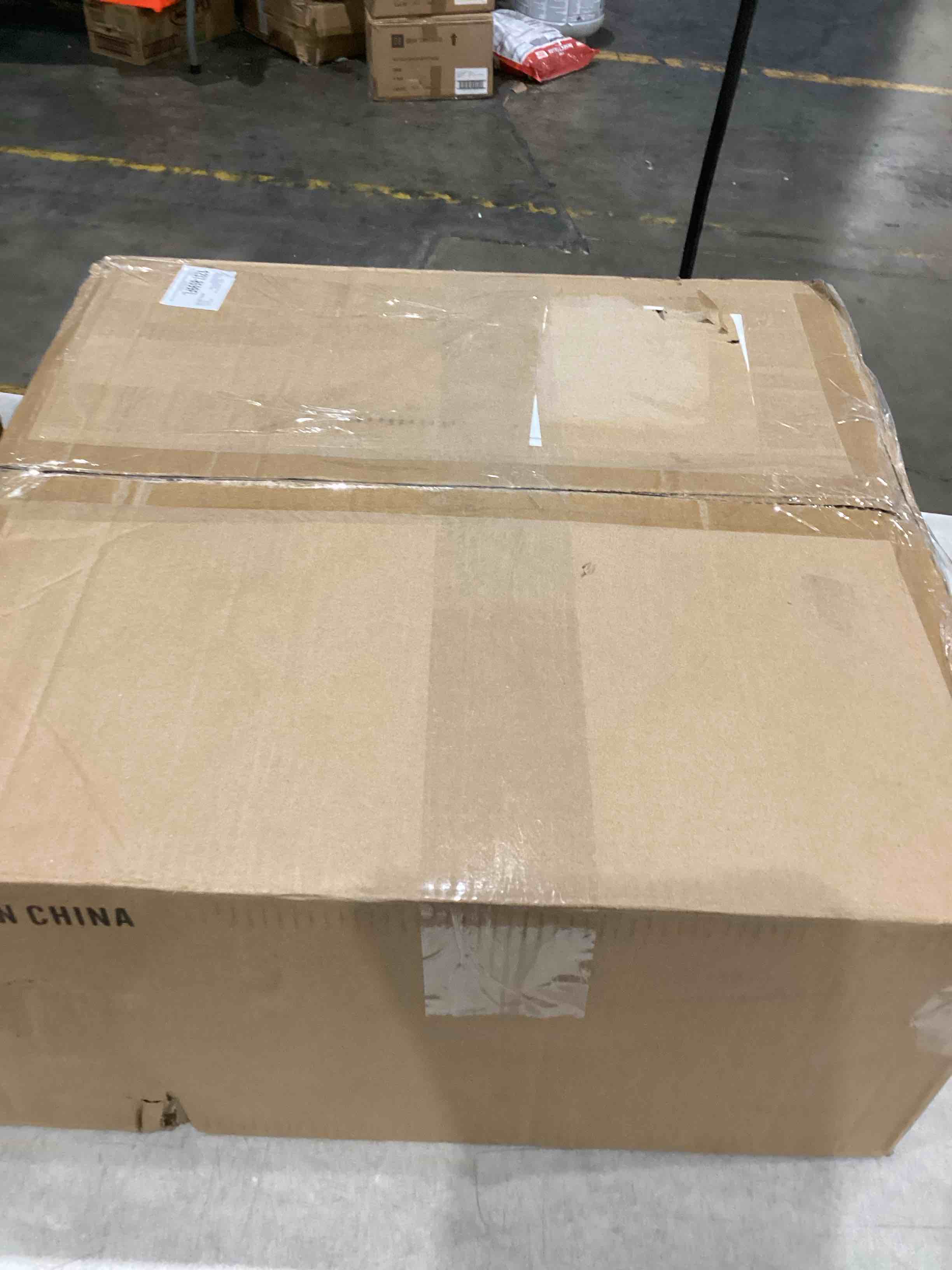 https://s3.amazonaws.com/lotting-images-prod/bidfta/GRA1992283_1757004405063.jpeg