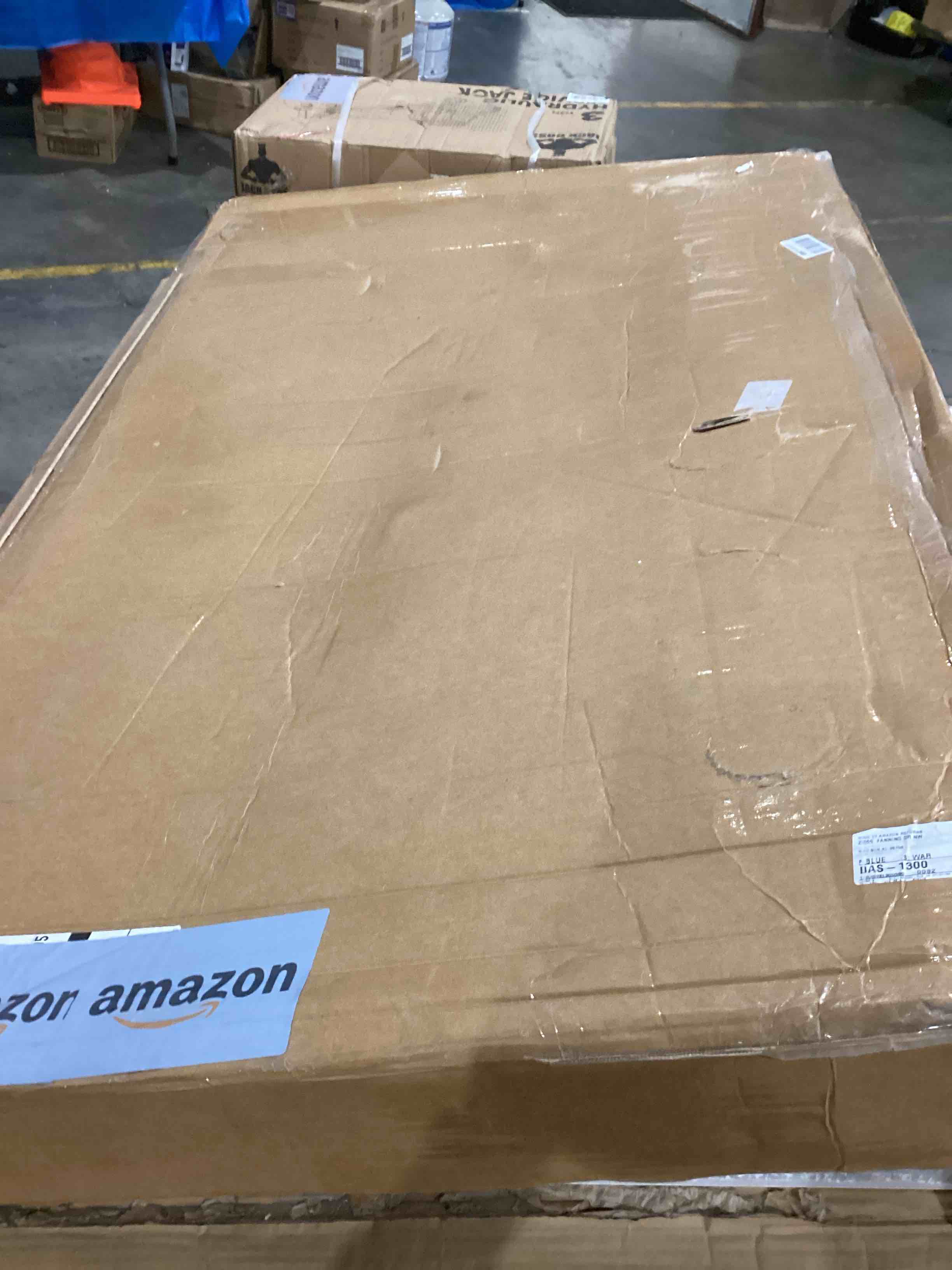 https://s3.amazonaws.com/lotting-images-prod/bidfta/GRA1992310_1757076365691.jpeg