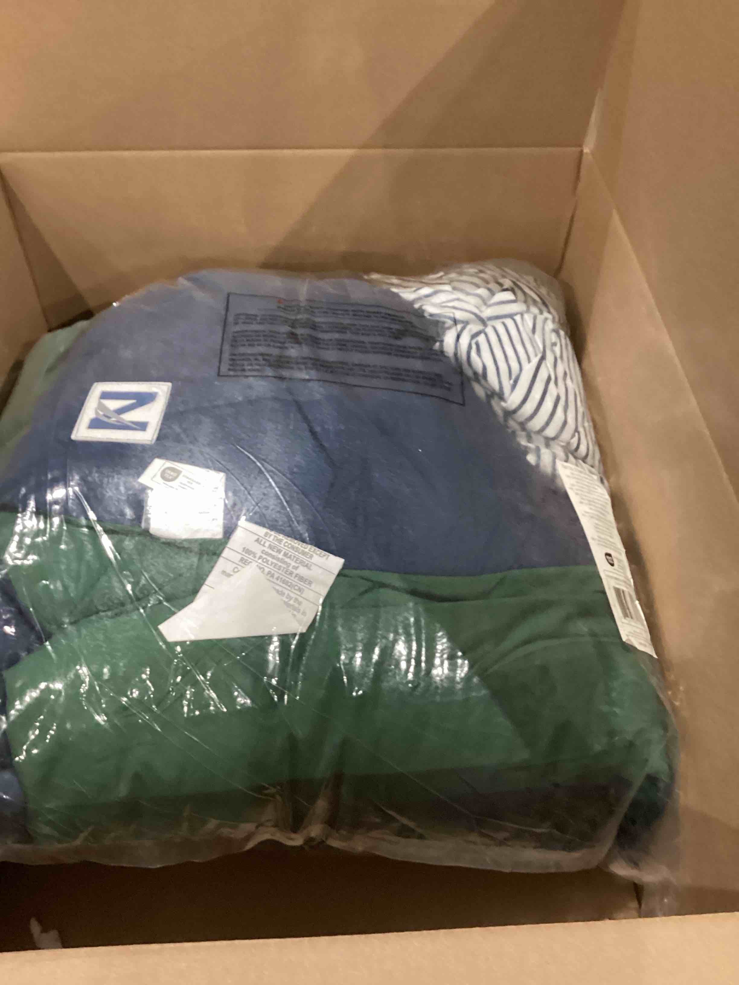 https://s3.amazonaws.com/lotting-images-prod/bidfta/GRA1992364_1757335850816.jpeg