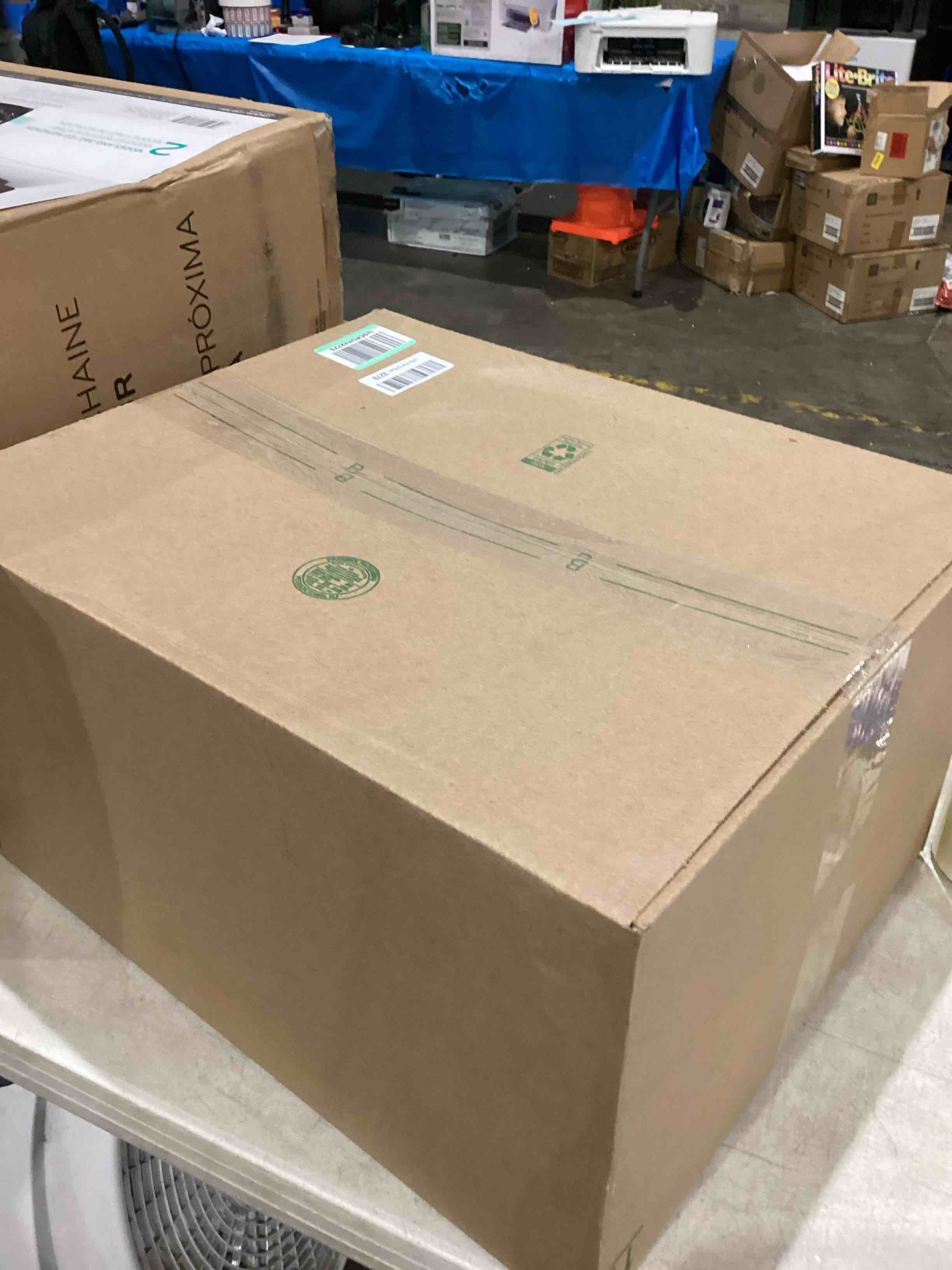 https://s3.amazonaws.com/lotting-images-prod/bidfta/GRA1992391_1757343992687.jpeg