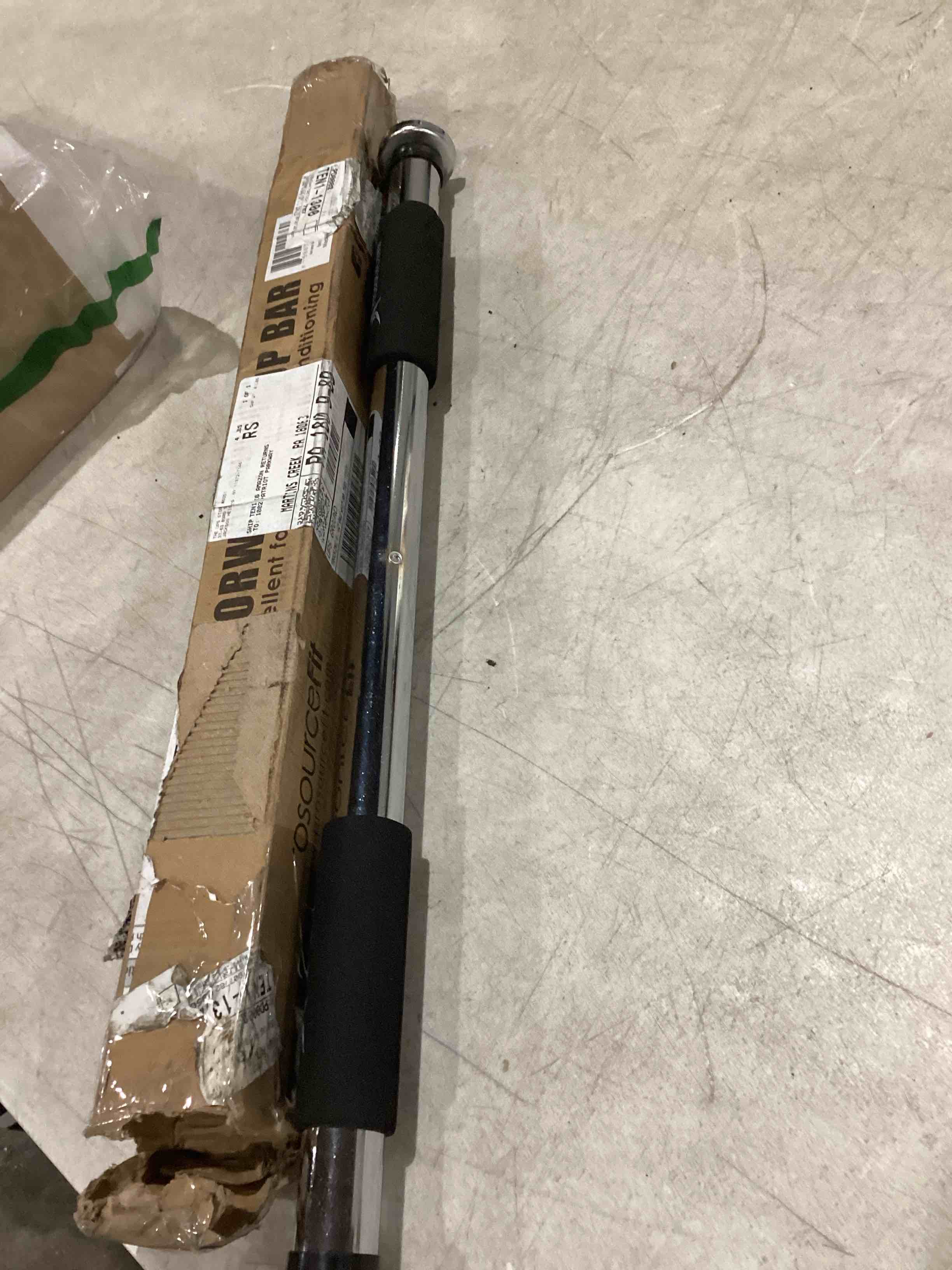 https://s3.amazonaws.com/lotting-images-prod/bidfta/GRA1992457_1757426855813.jpeg