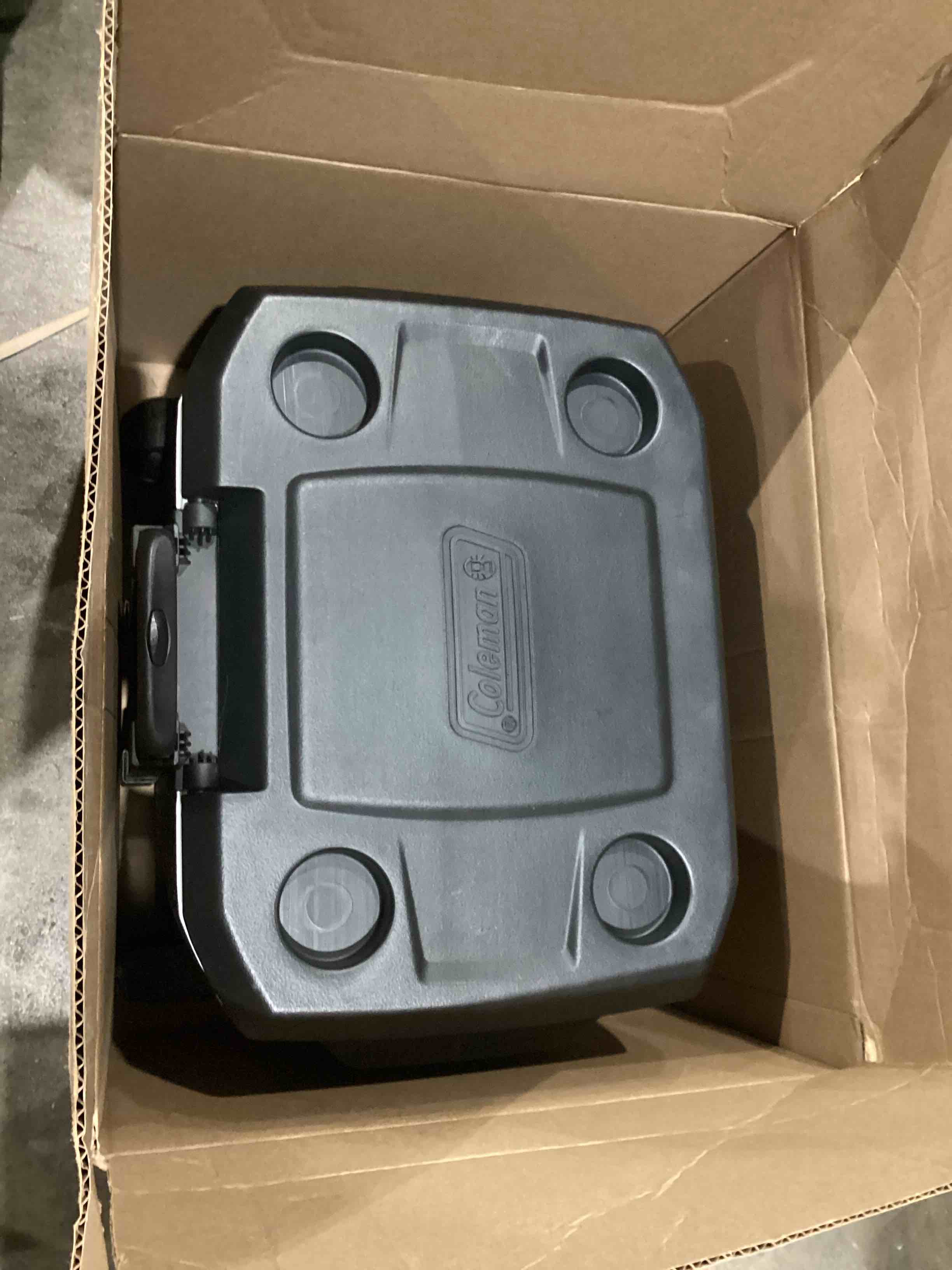 https://s3.amazonaws.com/lotting-images-prod/bidfta/GRA1992489_1757439292946.jpeg