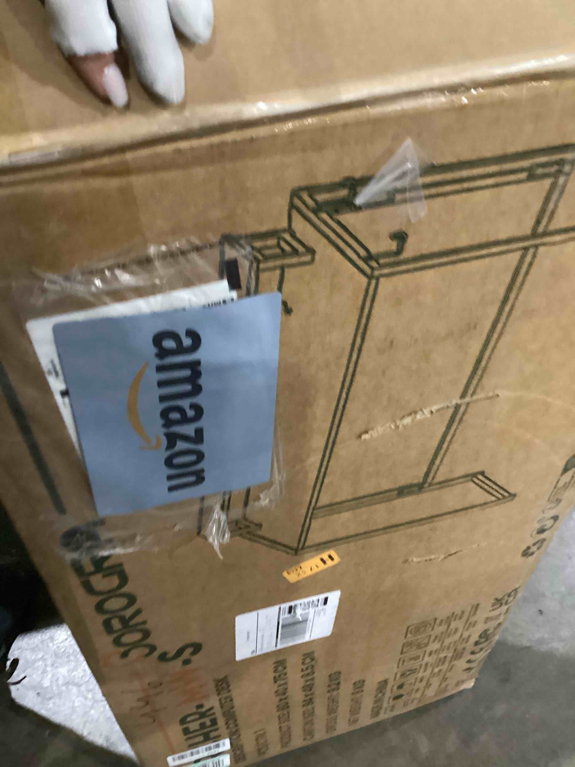 https://s3.amazonaws.com/lotting-images-prod/bidfta/GRA1992503_1757438292978.jpeg