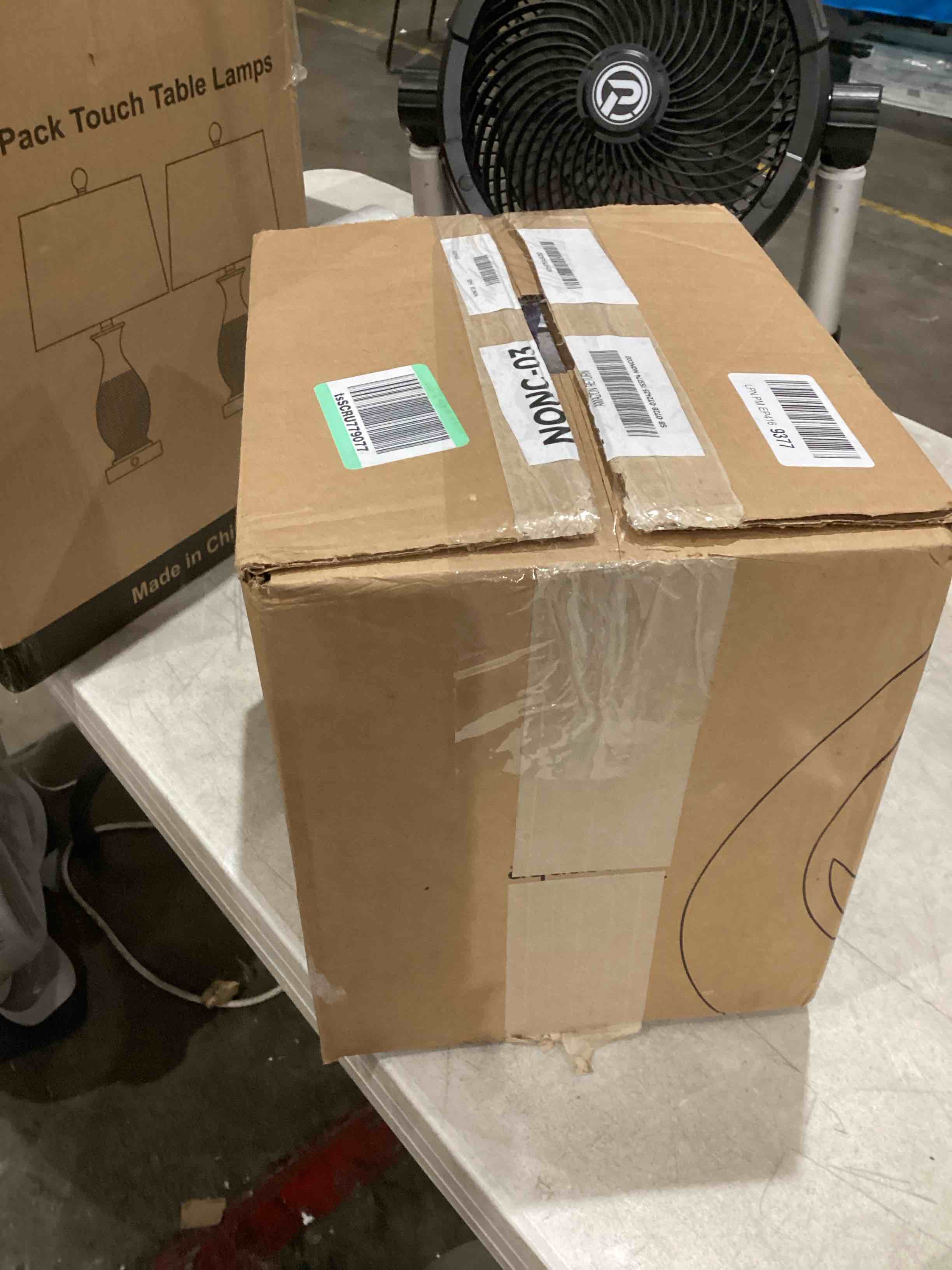 https://s3.amazonaws.com/lotting-images-prod/bidfta/GRA1992504_1757438063484.jpeg