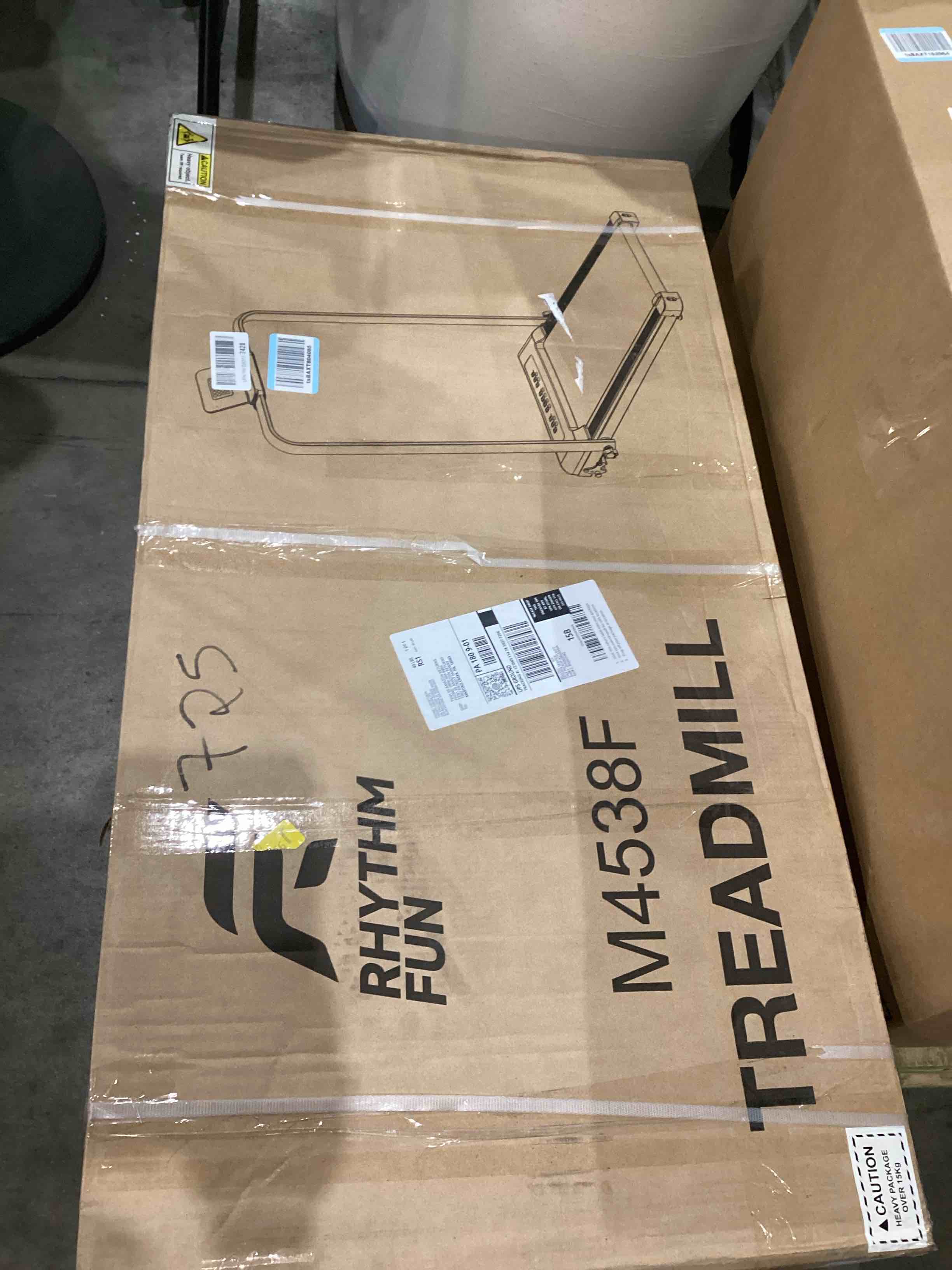 https://s3.amazonaws.com/lotting-images-prod/bidfta/GRA1992560_1757515908136.jpeg