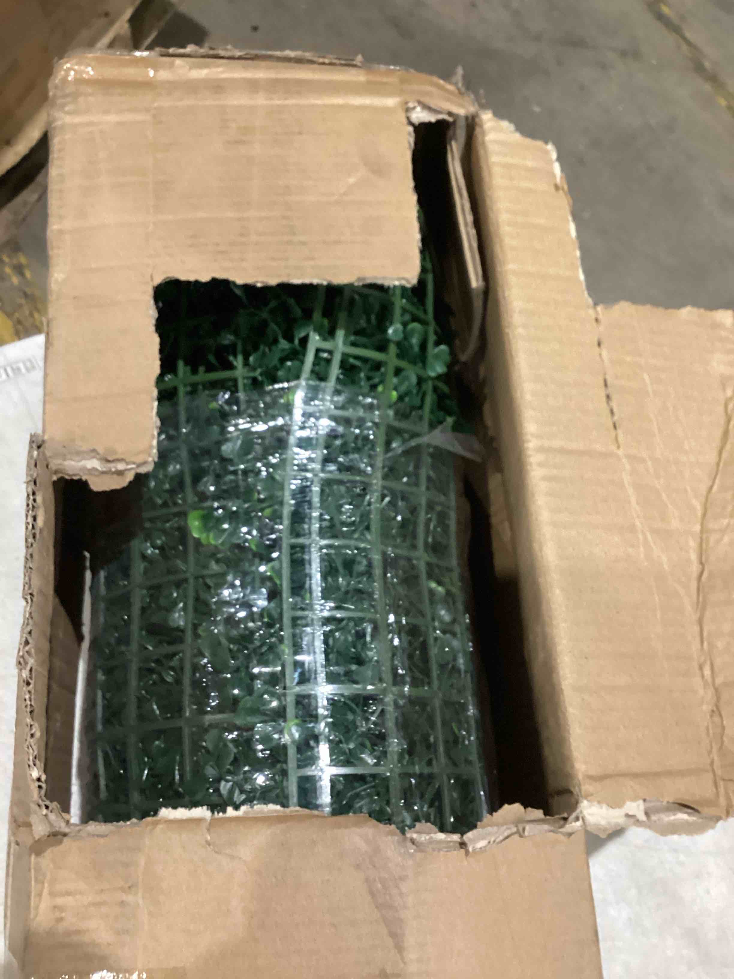 https://s3.amazonaws.com/lotting-images-prod/bidfta/GRA1992570_1757529739628.jpeg