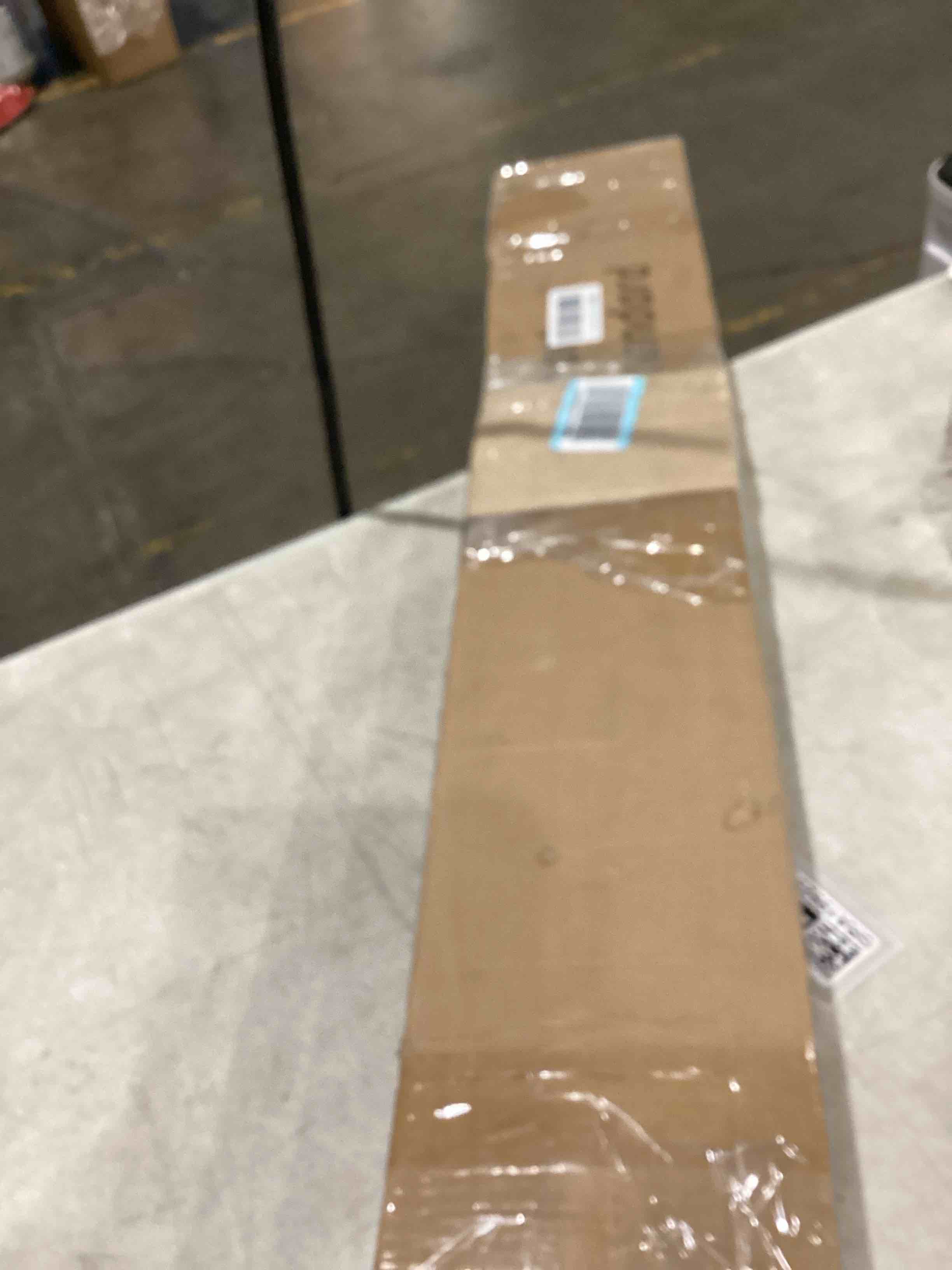 https://s3.amazonaws.com/lotting-images-prod/bidfta/GRA1992572_1757530351782.jpeg