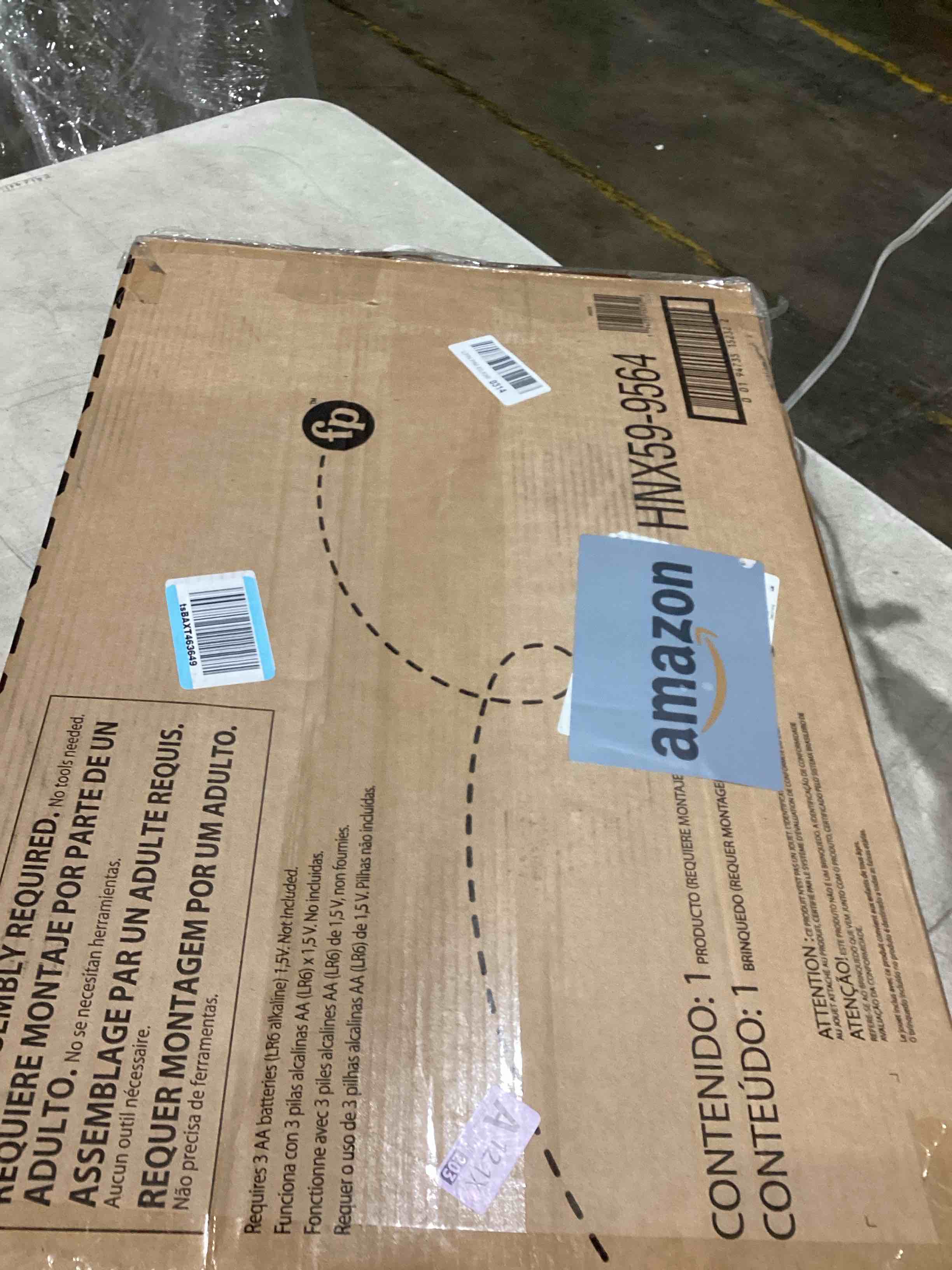 https://s3.amazonaws.com/lotting-images-prod/bidfta/GRA1992753_1757939067494.jpeg